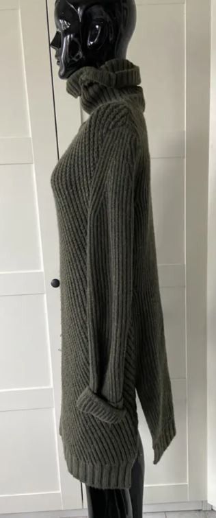 Celine Celine cashmere dress size.M Size M / US 6-8 / IT 42-44 - 2 Thumbnail