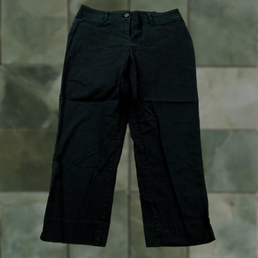 Talbots Talbots Petite Black Stretch Chino Straight Leg Pants Womens Size 4P Size 28" / US 6 / IT 42 - 1 Thumbnail