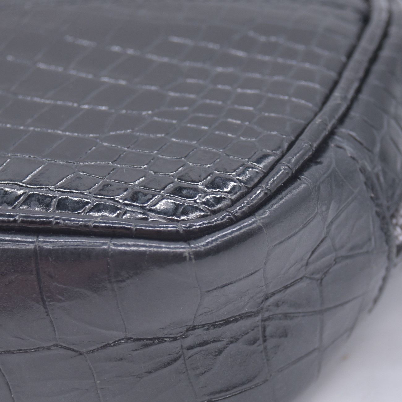 Saint Laurent Paris 2019 Saint Laurent Calfskin Crocodile Embossed Monogram Mini Size ONE SIZE - 11 Thumbnail