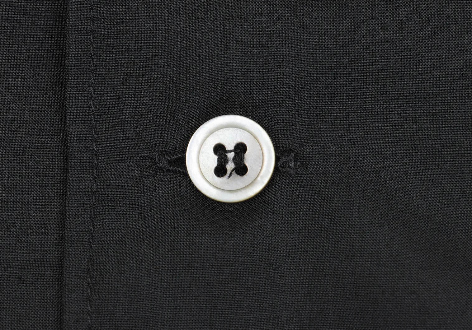 Yohji Yamamoto Yohji Yamamoto Skull Trompe L'Oeil Print Polo Size US M / EU 48-50 / 2 - 6 Thumbnail
