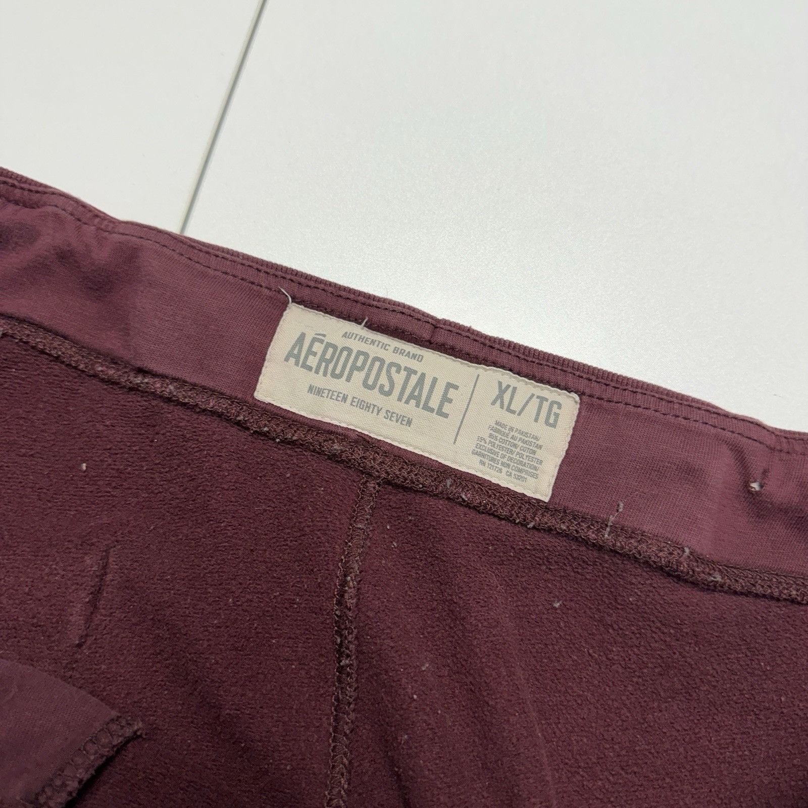 Aeropostale Aeropostale AERO 97 Sweat Pants Mens XL Maroon Red Y2K Prepc Size US 40 / EU 56 - 9 Thumbnail