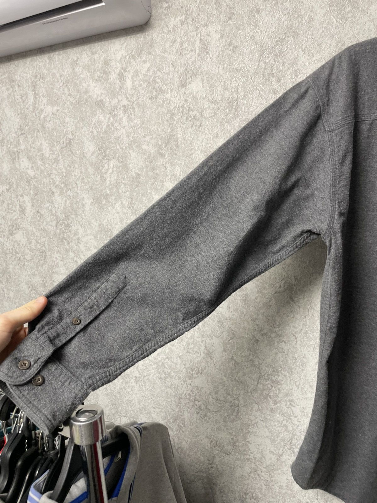 Woolrich Woolen Mills Woolrich Heavyweight Grey Shirt Button-Down Outdoor Heritage Size US L / EU 52-54 / 3 - 19 Thumbnail
