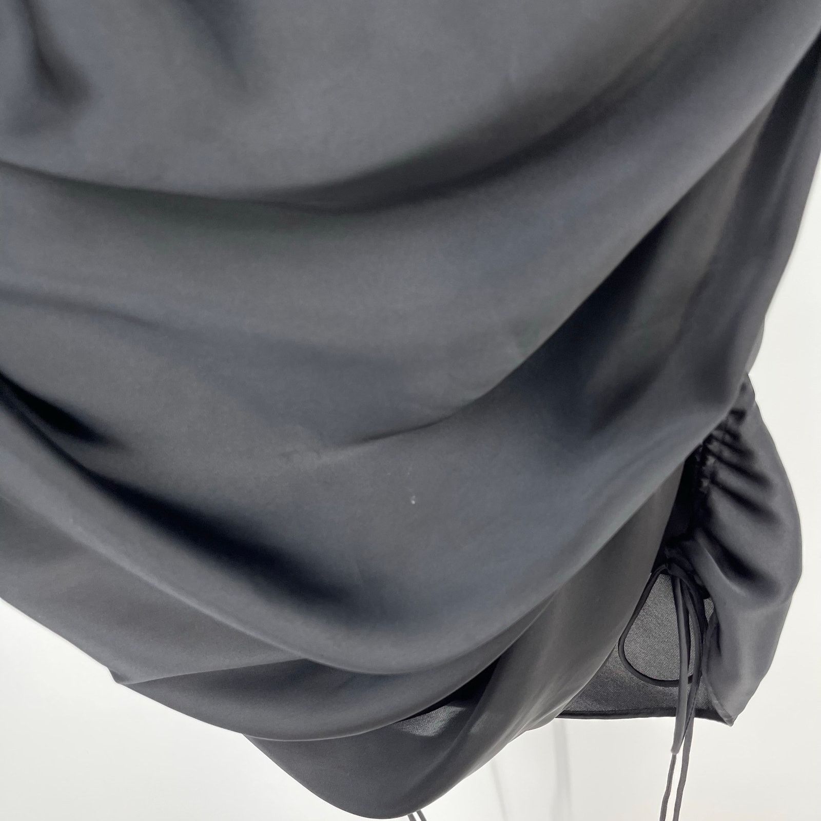 Orseund Iris Orseund Iris | Drawstring Dress in Black Ruched Mini Dress S Size S / US 4 / IT 40 - 10 Thumbnail