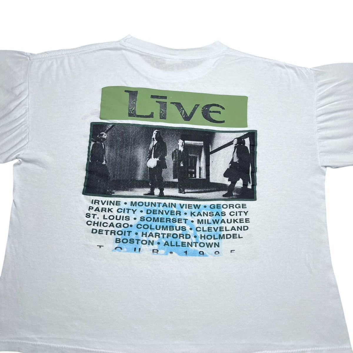 Band Tees Vintage 1995 Live Throwing Copper Tour Band Graphic T-Shirt Size US XL / EU 56 / 4 - 10 Thumbnail
