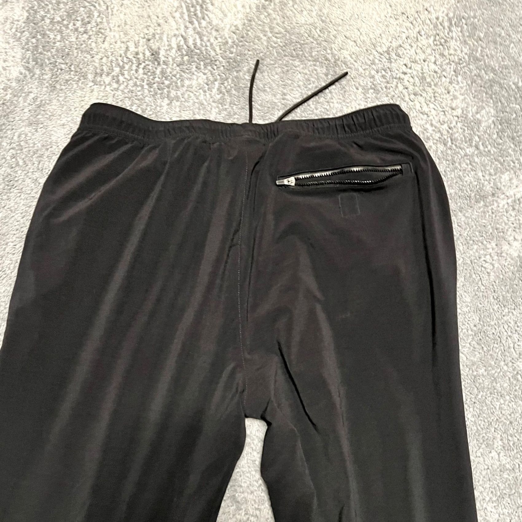Vuori Vuori Jogger Pants Mens L Black Regular Performance Stretch Shorts Lined Size US 33 - 5 Thumbnail