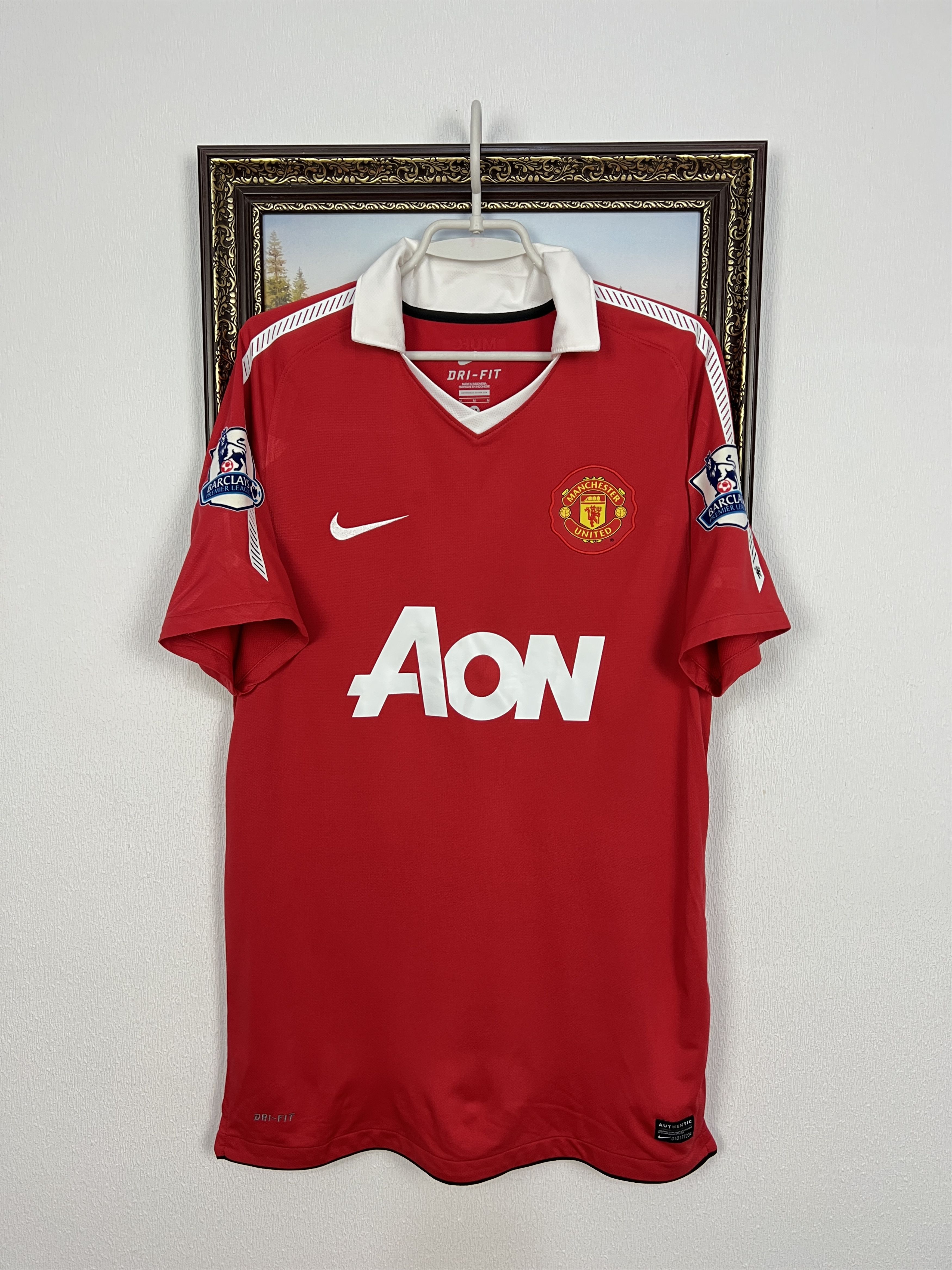 Nike Manchester United Home football 2010 #14 Chicharito Nike Size US M / EU 48-50 / 2 - 3 Thumbnail