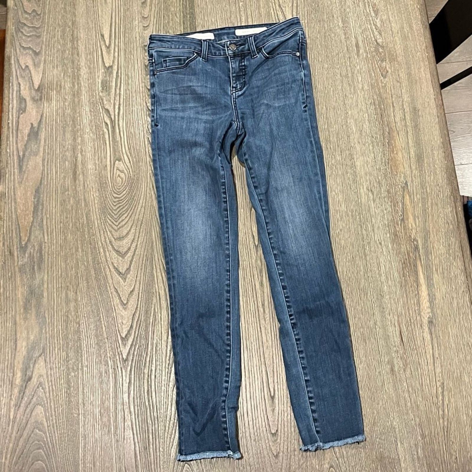 Anthropologie Pilcro The Letterpress Skinny Jeans Script Frayed Mid Rise Size 26" / US 2 / IT 38 - 1 Thumbnail