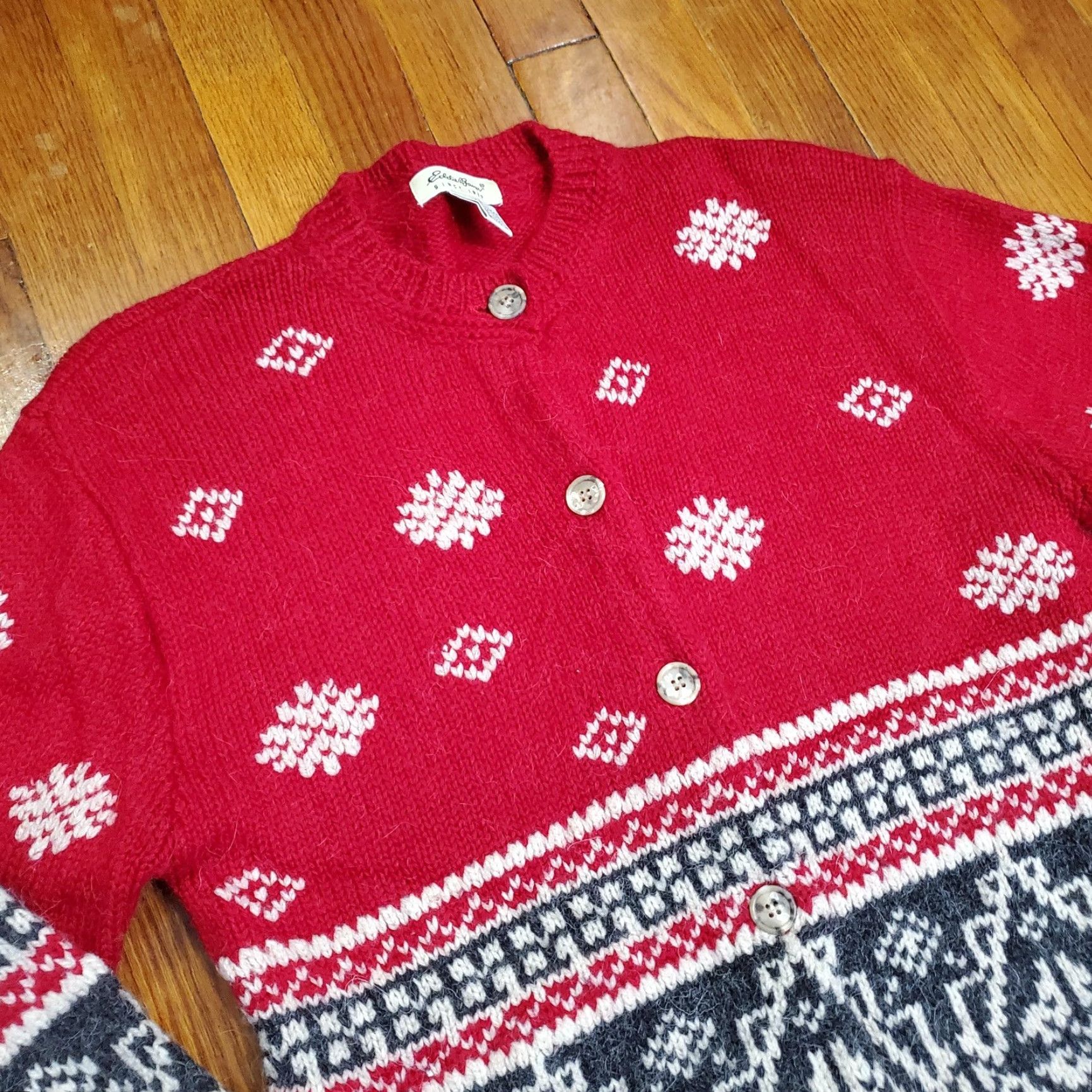 Eddie Bauer VINTAGE Eddie Bauer Cardigan Sweater Womens M Red Fair Isle Wool Alpaca Christmas Ski 90s Womens Size M / US 6-8 / IT 42-44 - 5 Thumbnail