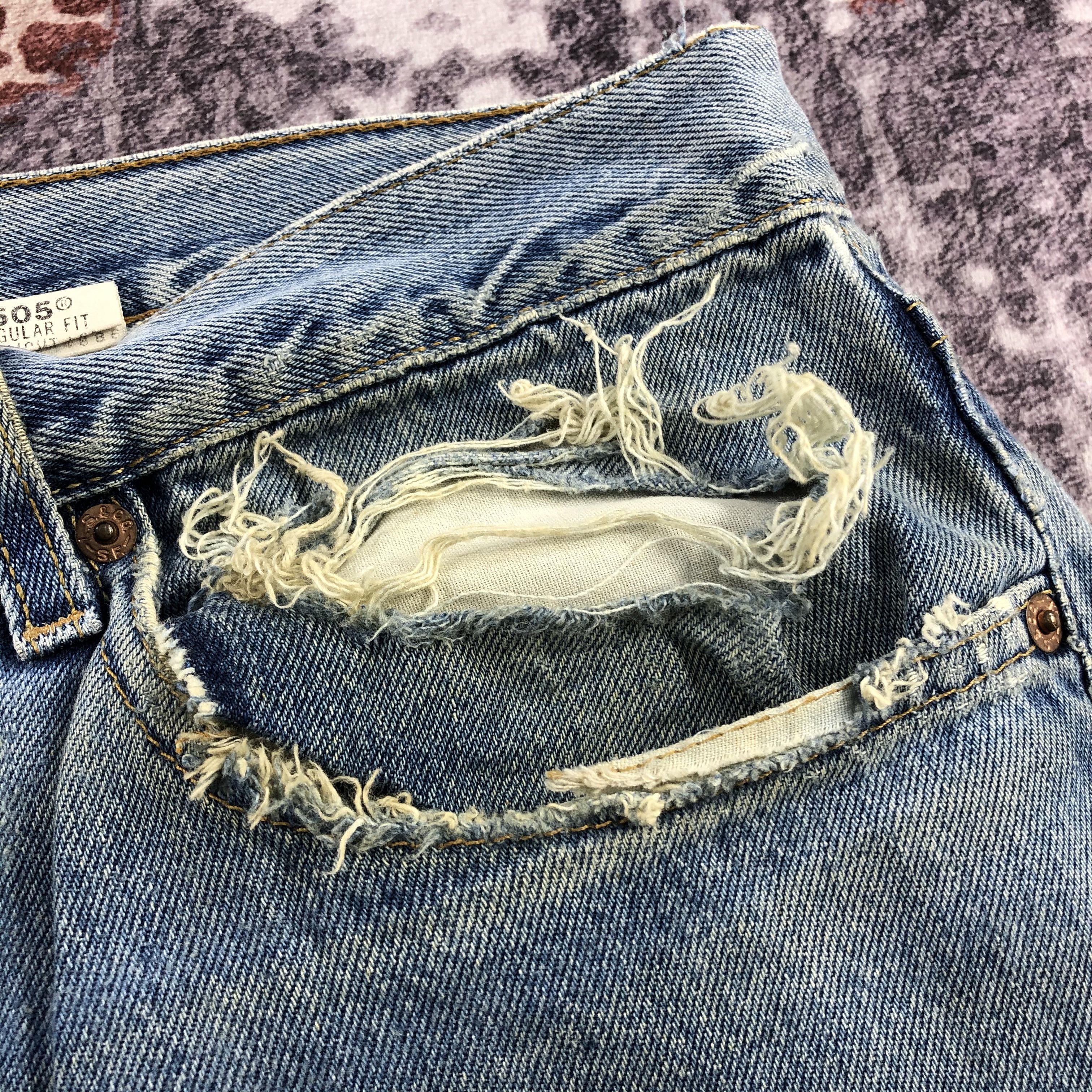 Levi's × Vintage Vintage 90s Ripped Levis 505 Jeans-JM2451 Size US 34 / EU 50 - 11 Thumbnail