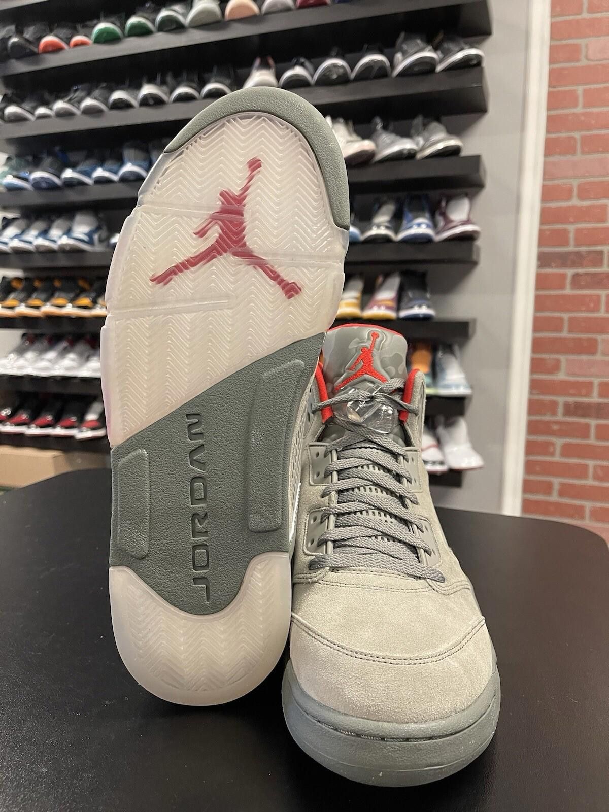 Jordan Brand Size 13 - Nike Air Jordan 5 P51 Camo Dark Stucco/University Size US 13 / EU 46 - 9 Thumbnail