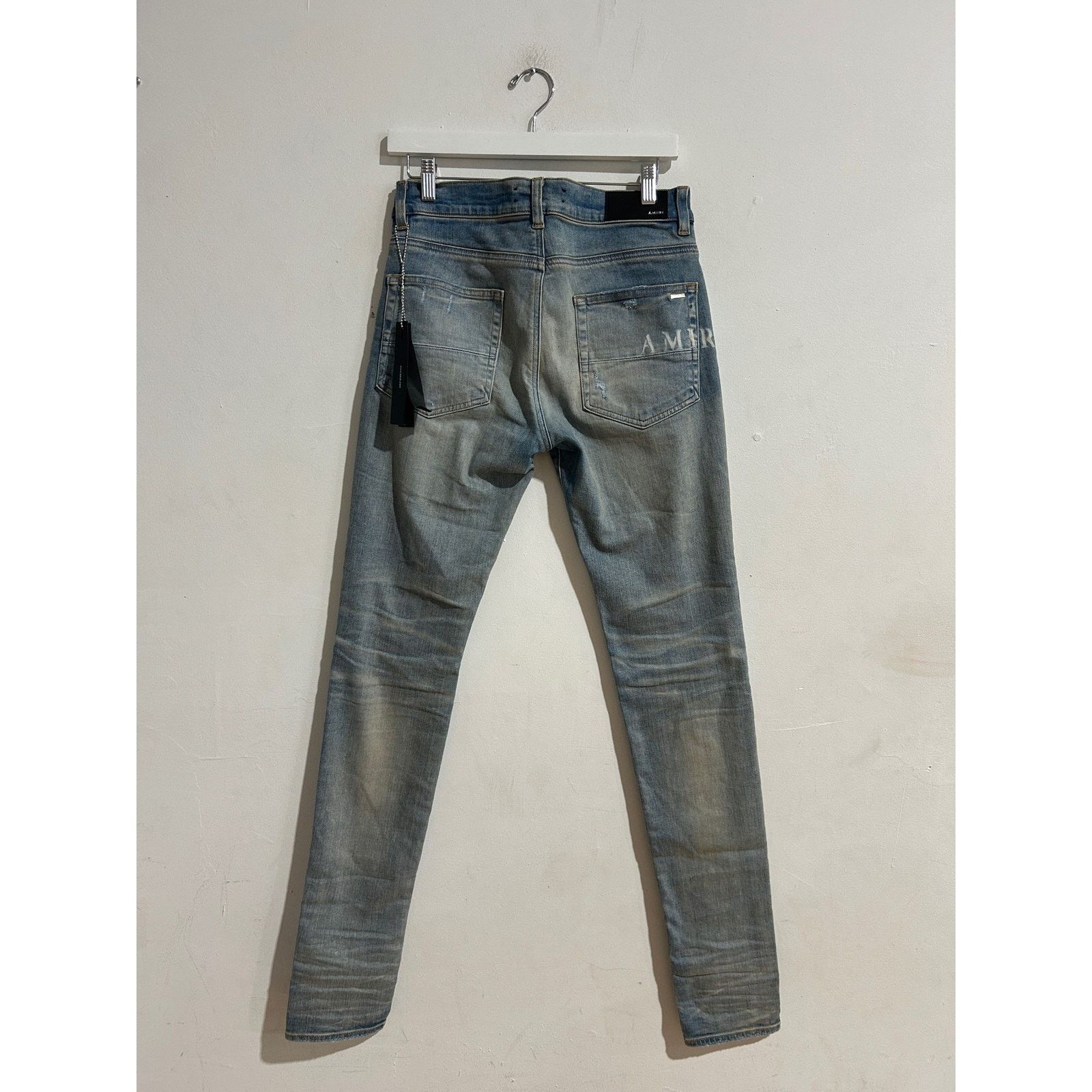 Amiri AMIRI HIBISCUS SKINNY FIT DISTRESSED JEAN SIZE 30 PREOWNED Size US 30 / EU 46 - 2 Thumbnail