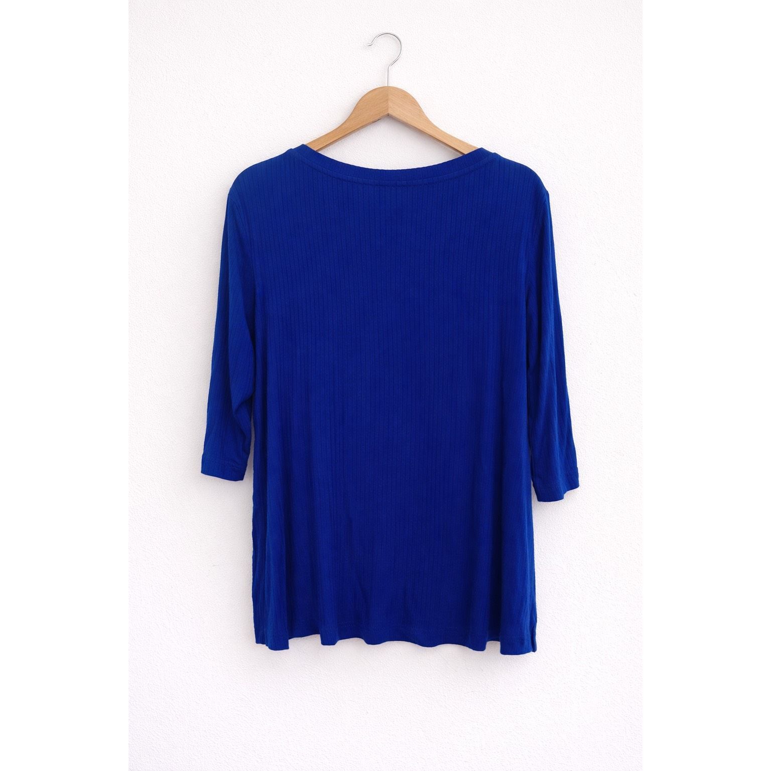 Rachel Zoe Rachel Zoe Women’s Plus Size 1X Ribbed V-Neck Top | Blue 3/4 Size XL / US 12-14 / IT 48-50 - 2 Thumbnail