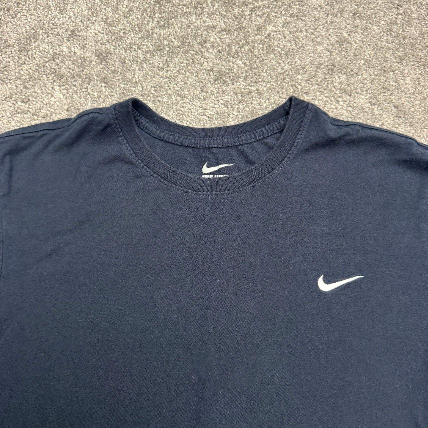 Nike VINTAGE Nike T-Shirt Adult Large Short Sleeve Crew Neck Blue Athletic Fit Streetwear Sports Casual Size US L / EU 52-54 / 3 - 3 Thumbnail