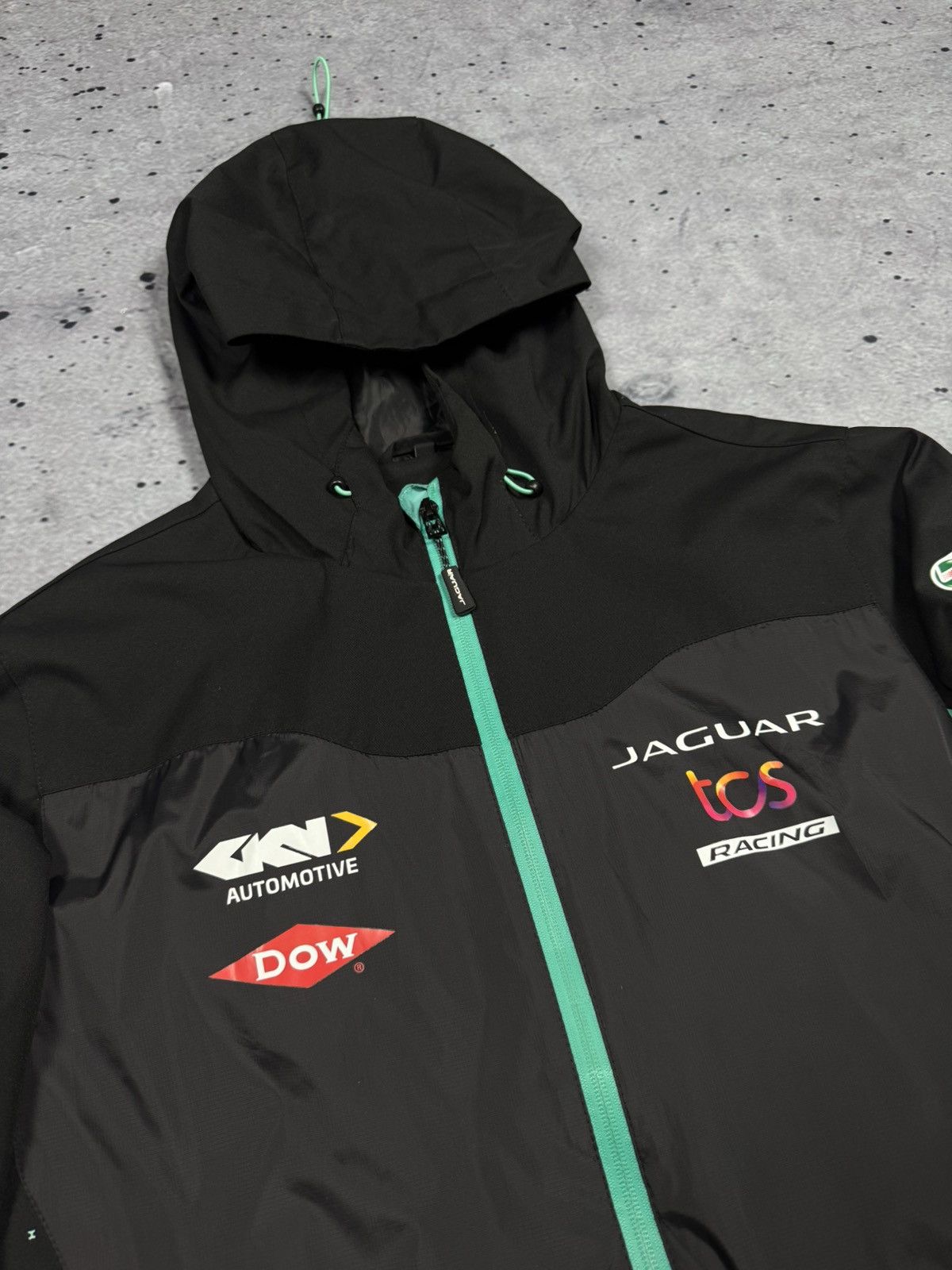 Formula 1 Jaguar Tcs Racing F1 Team Jacket Size M Size US M / EU 48-50 / 2 - 3 Thumbnail
