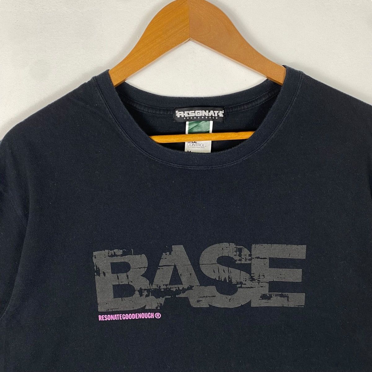 BASE CONTROL × GOODENOUGH × Japanese Brand Base Control x Resonate x Goodenough Graphic Tee Shirt Size US XL / EU 56 / 4 - 2 Thumbnail