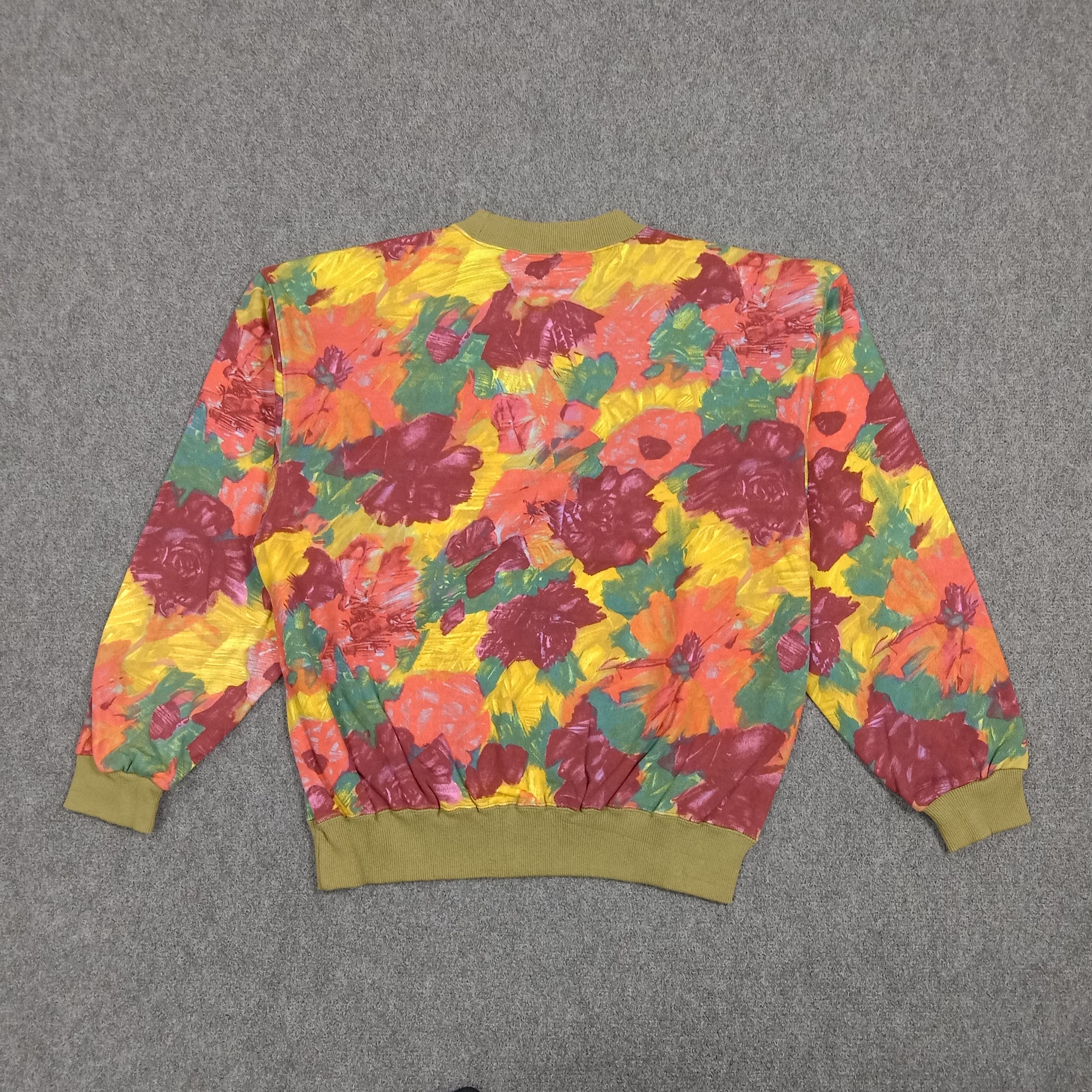 Vintage Flower Art Overprint Hippie Style Sweatshirt C271N27 Size US M / EU 48-50 / 2 - 4 Thumbnail