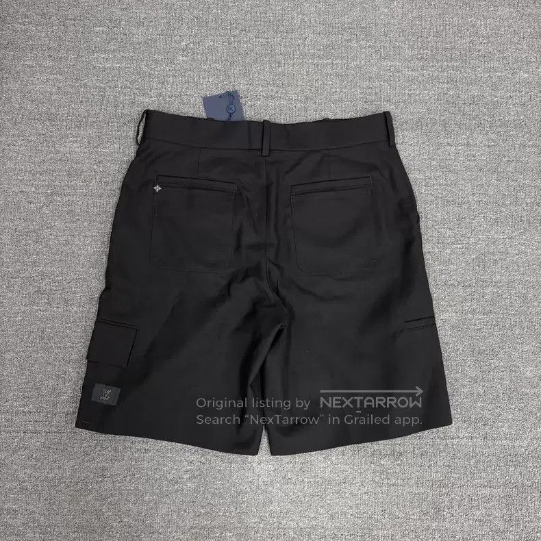 Louis Vuitton Louis Vuitton size US 54 Metal Letter Shorts Size US 38 / EU 54 - 2 Thumbnail