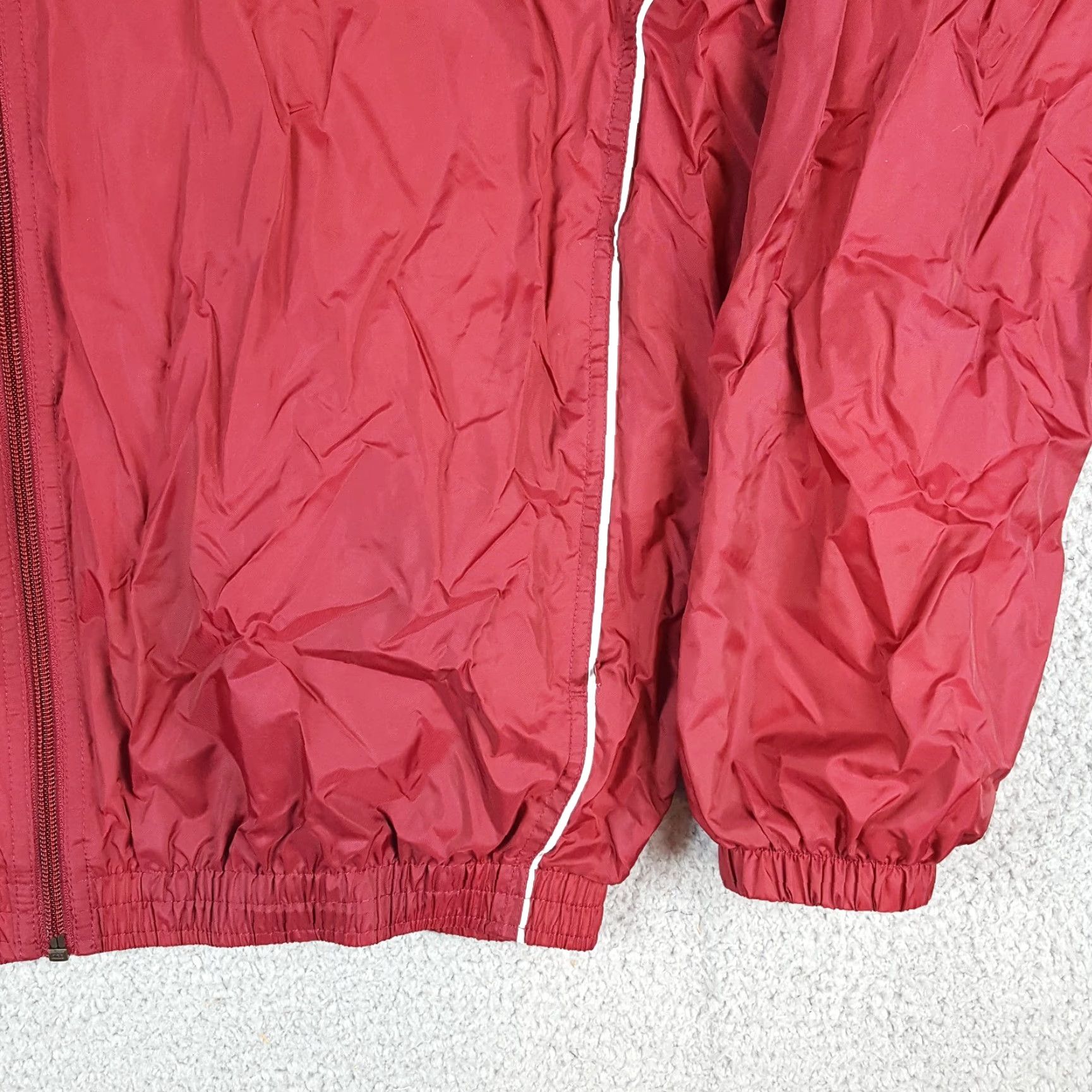 Nike VINTAGE Nike Cumberland University Basketball Men's Size L Swoosh Windbreaker Jacket Size US L / EU 52-54 / 3 - 6 Thumbnail