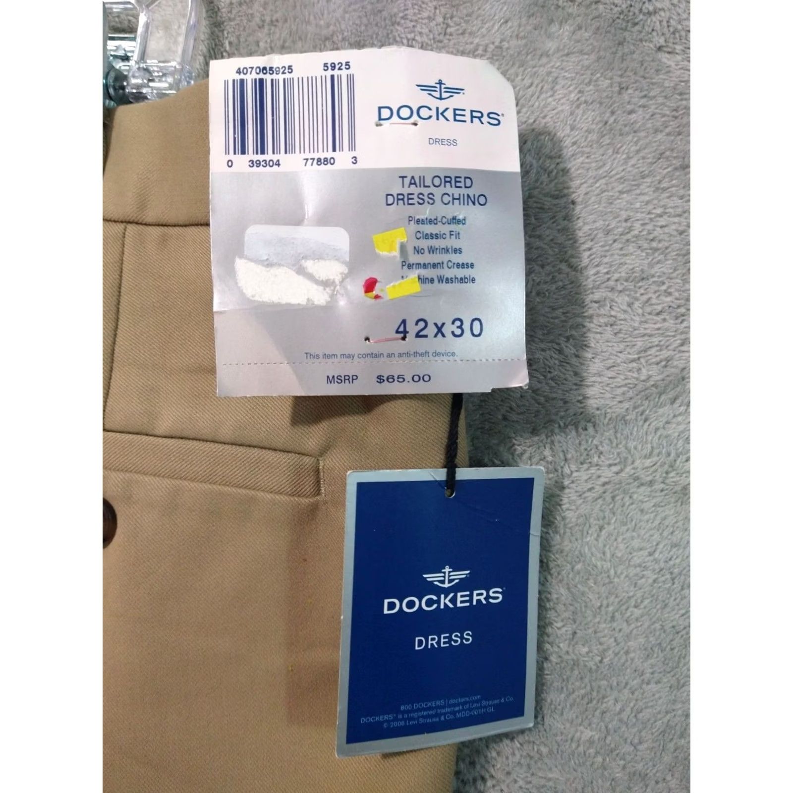 Dockers DOCKERS Pants Mens 42x30 Beige Dress Chino Classic Fit Pleated Cuffed Size US 42 / EU 58 - 7 Thumbnail