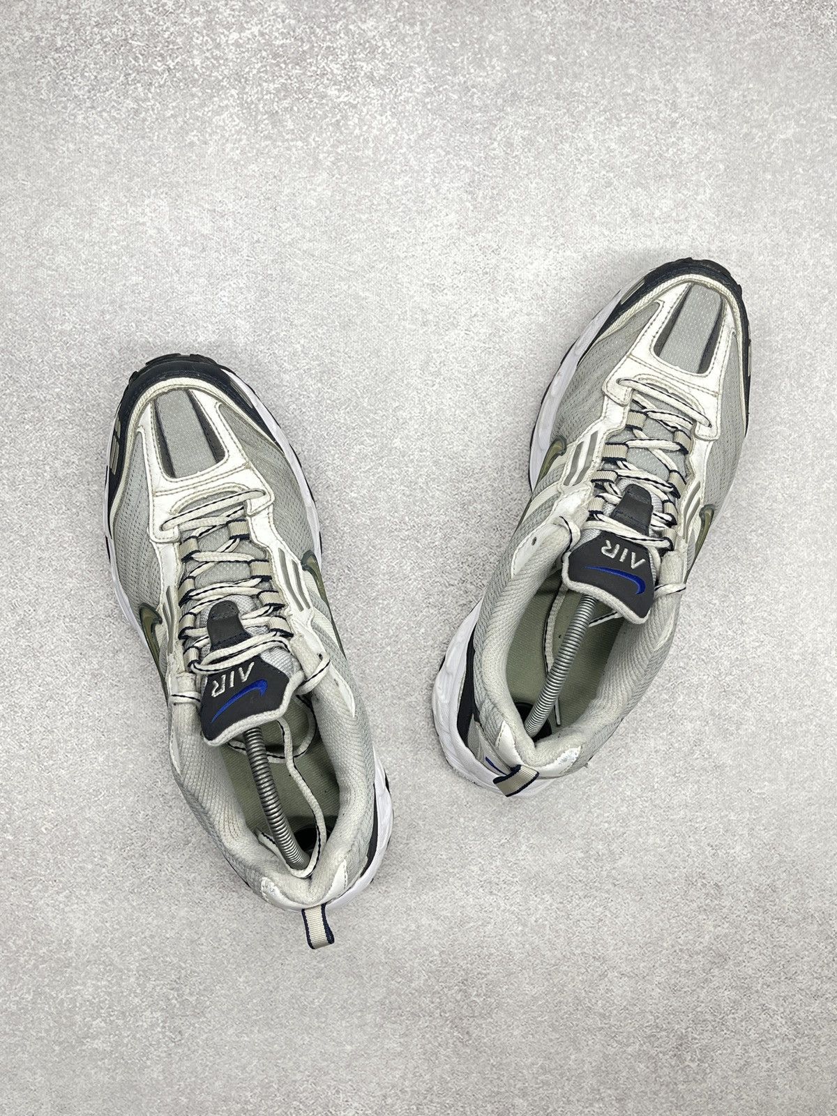 Nike Mens Vintage Nike Air Copious Sneakers White/Grey Y2K ACG TN Size US 10 / EU 43 - 9 Thumbnail