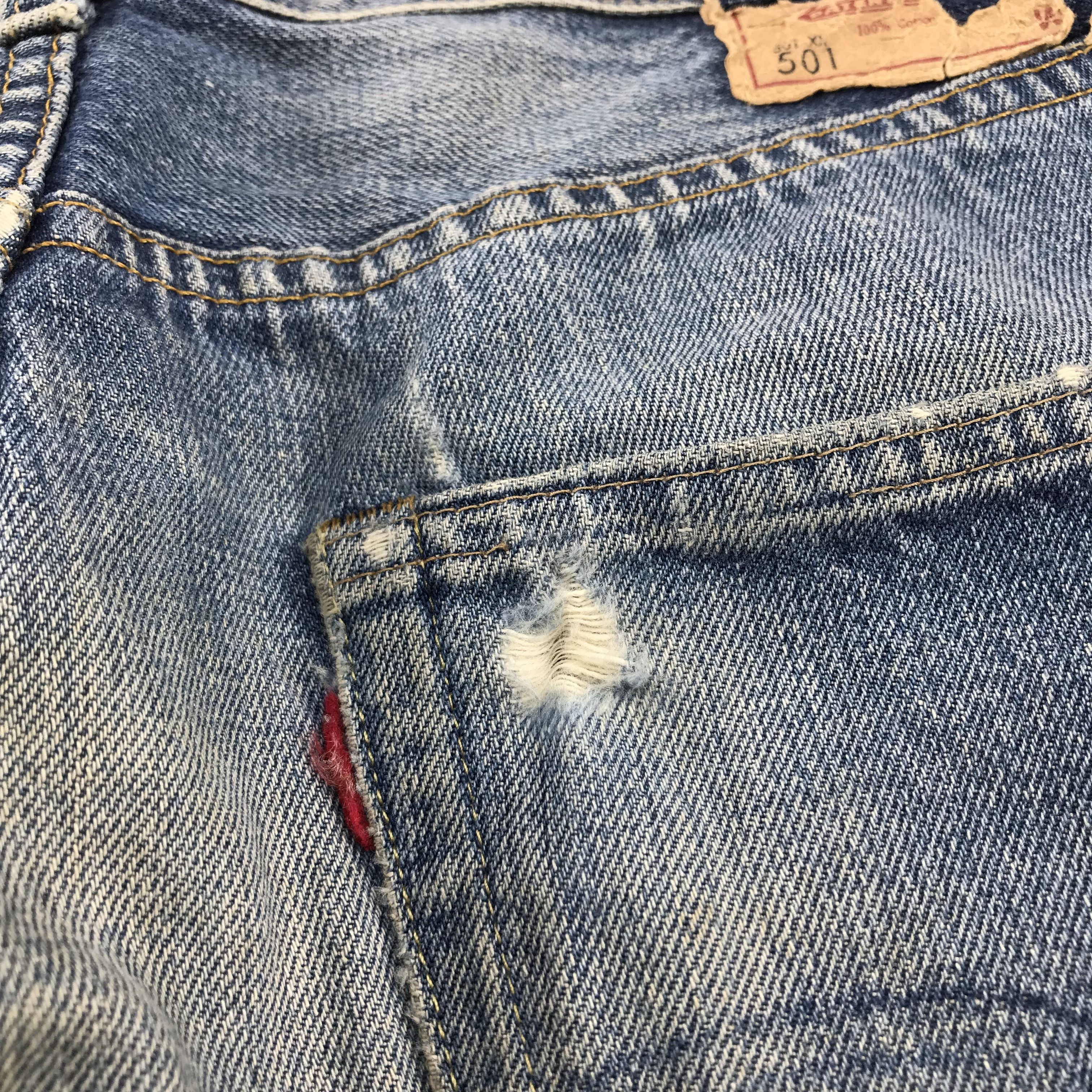 Levi's Vintage Levis 501 Redline Sun Fade Distress Denim KJ3471 Size US 33 - 9 Thumbnail