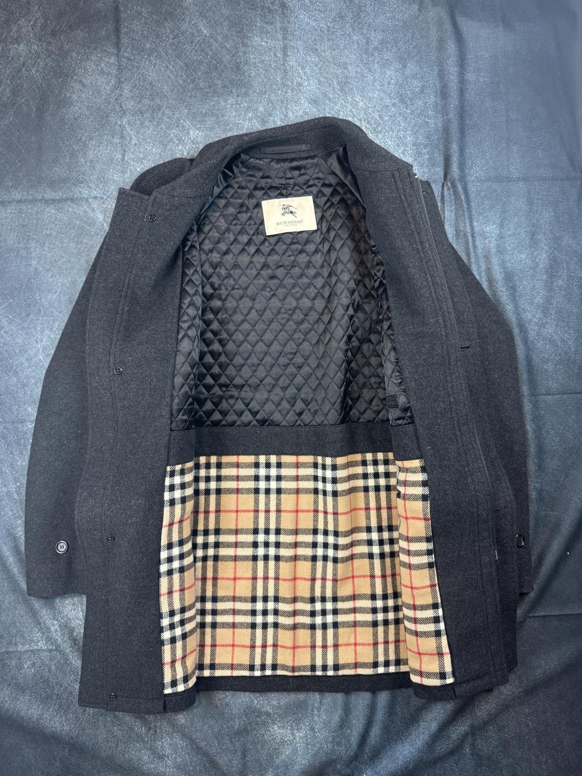 Burberry Burberry Cashmere Blend Overcoat Size US M / EU 48-50 / 2 - 3 Thumbnail