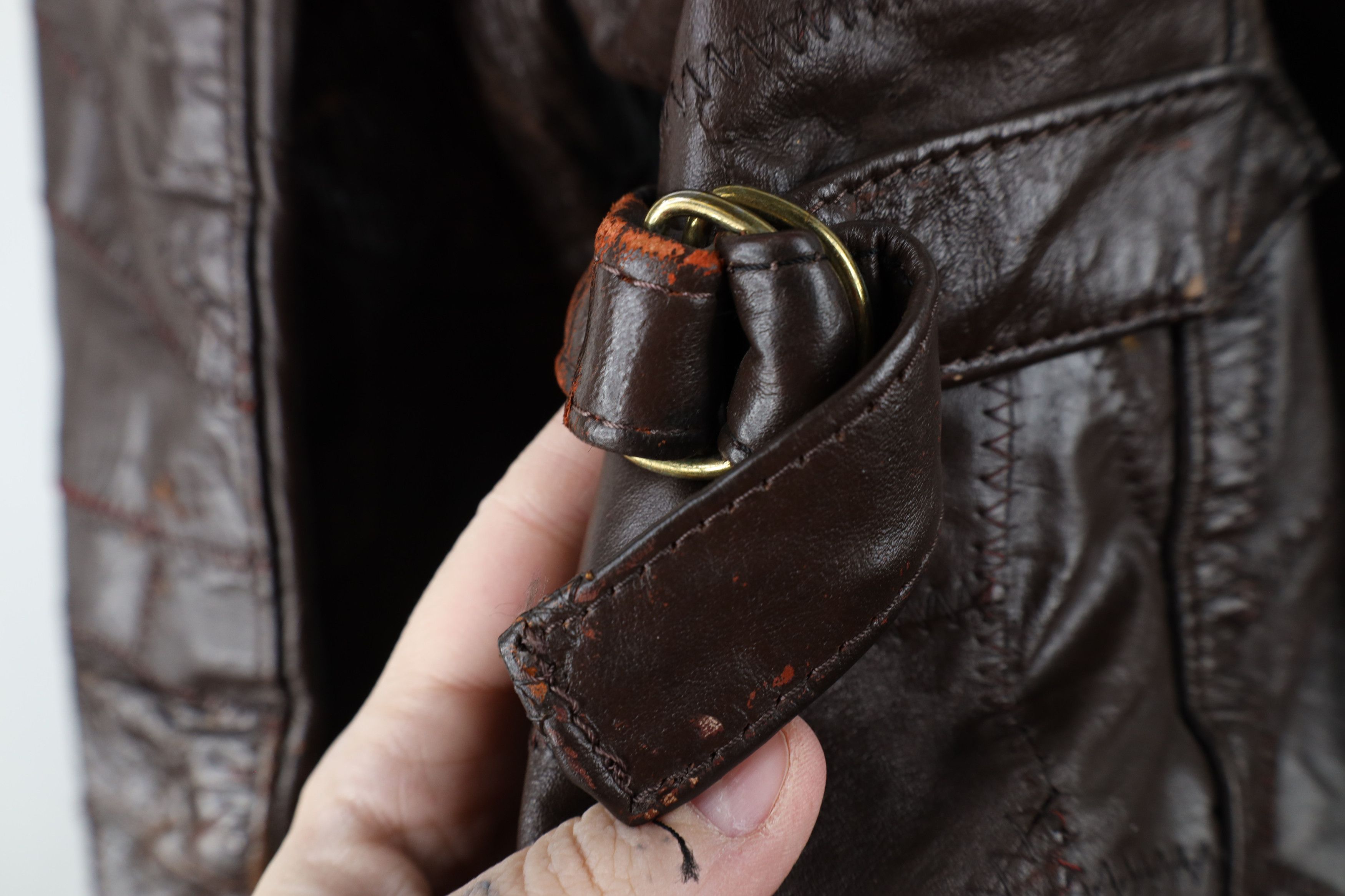 Vintage Vintage 60s 70s Streetwear Side Buckle Leather Jacket Brown Size US L / EU 52-54 / 3 - 14 Thumbnail