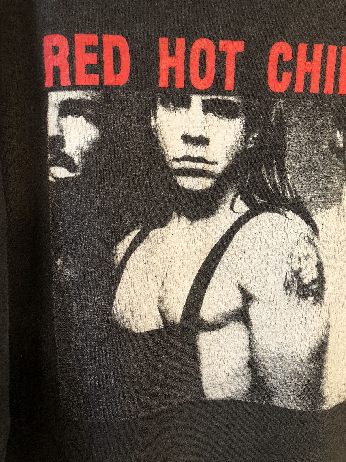 Band Tees Vintage 90s Red Hot Chili Peppers LS Band Tee Size US L / EU 52-54 / 3 - 4 Thumbnail