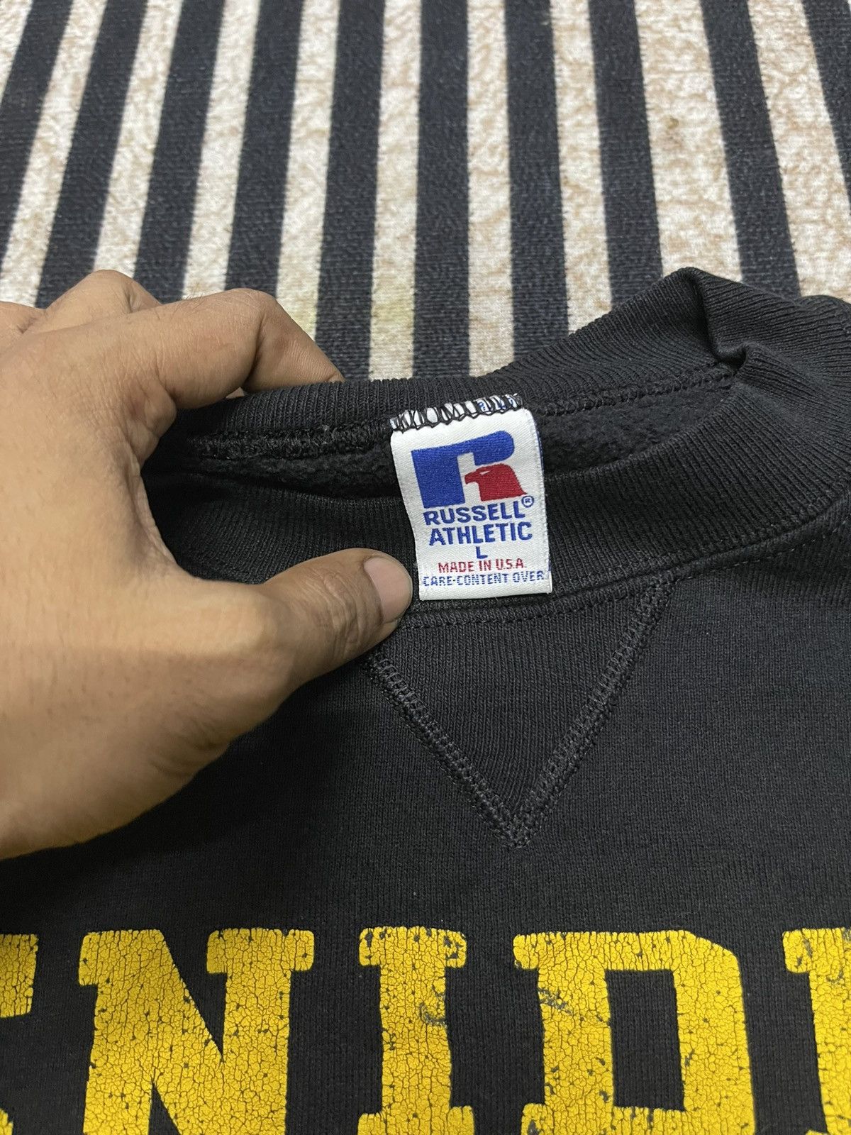 Russell Athletic 90s RUSELL ATHLETIC SNIDER PANTHERS CREWNECK Size US L / EU 52-54 / 3 - 9 Thumbnail