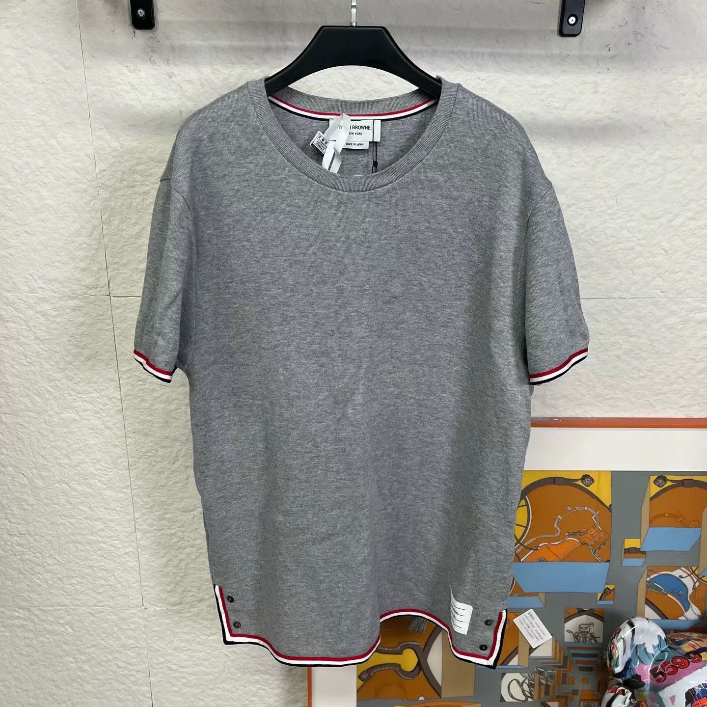 Thom Browne Thom Browne Gray Striped Short-Sleeve Size US XXL / EU 58 / 5 - 1 Thumbnail