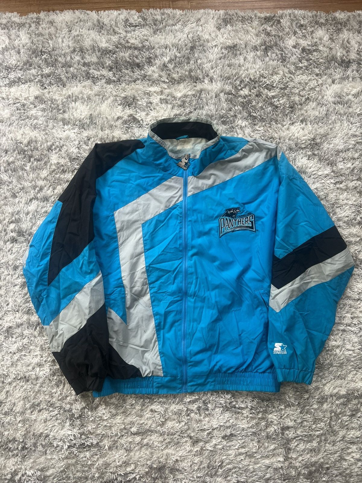 Vintage 90's starter Carolina panthers NFL windbreaker