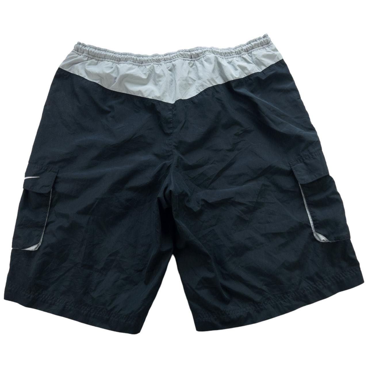 Nike Vintage Nike Shorts Size XL Size US 38 / EU 54 - 2 Thumbnail