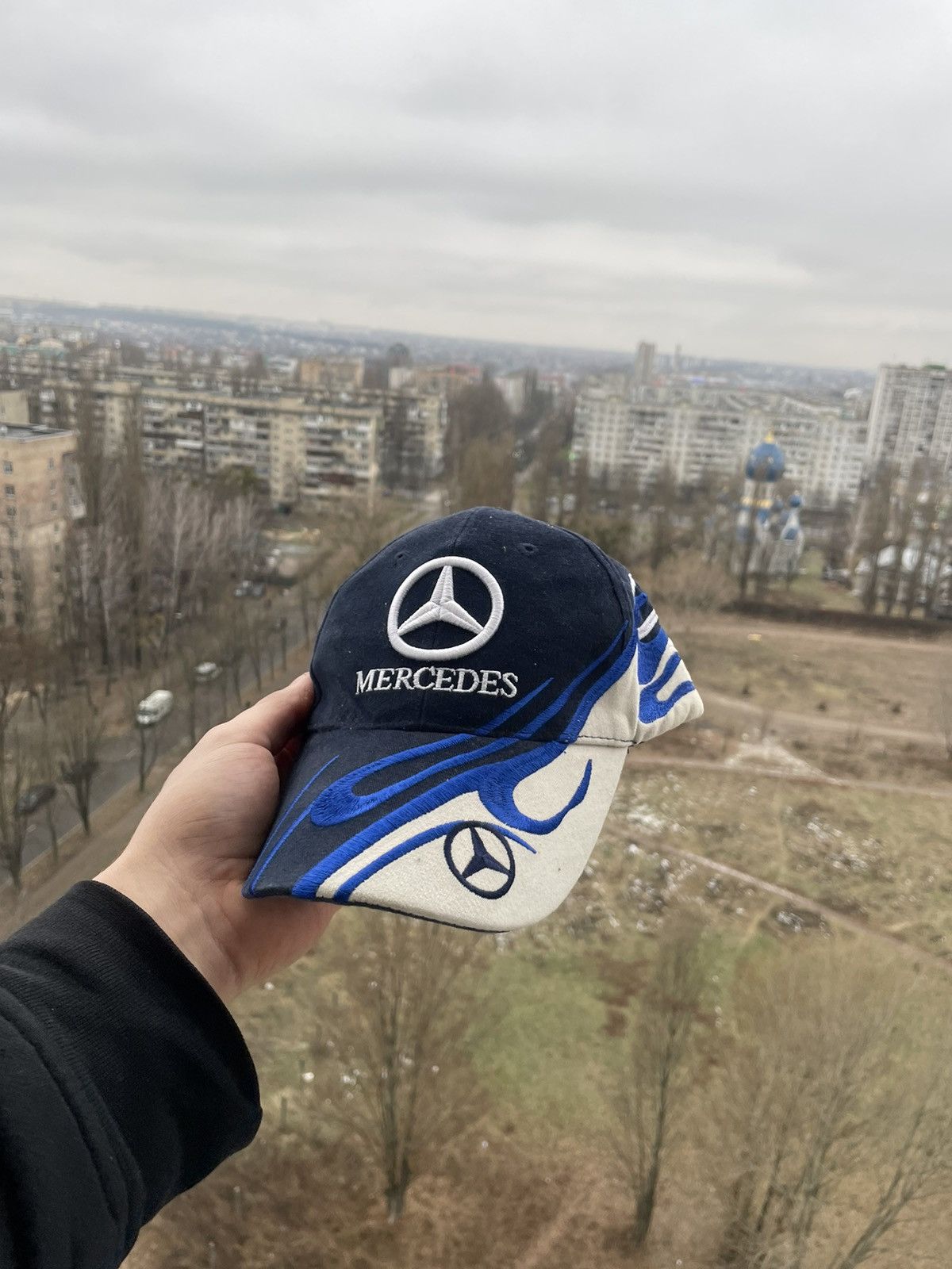 Mercedes-Benz × Vintage Vintage Mercedes-Benz AMG Petronas Racing Cap Hat streetwear Size ONE SIZE - 1 Thumbnail