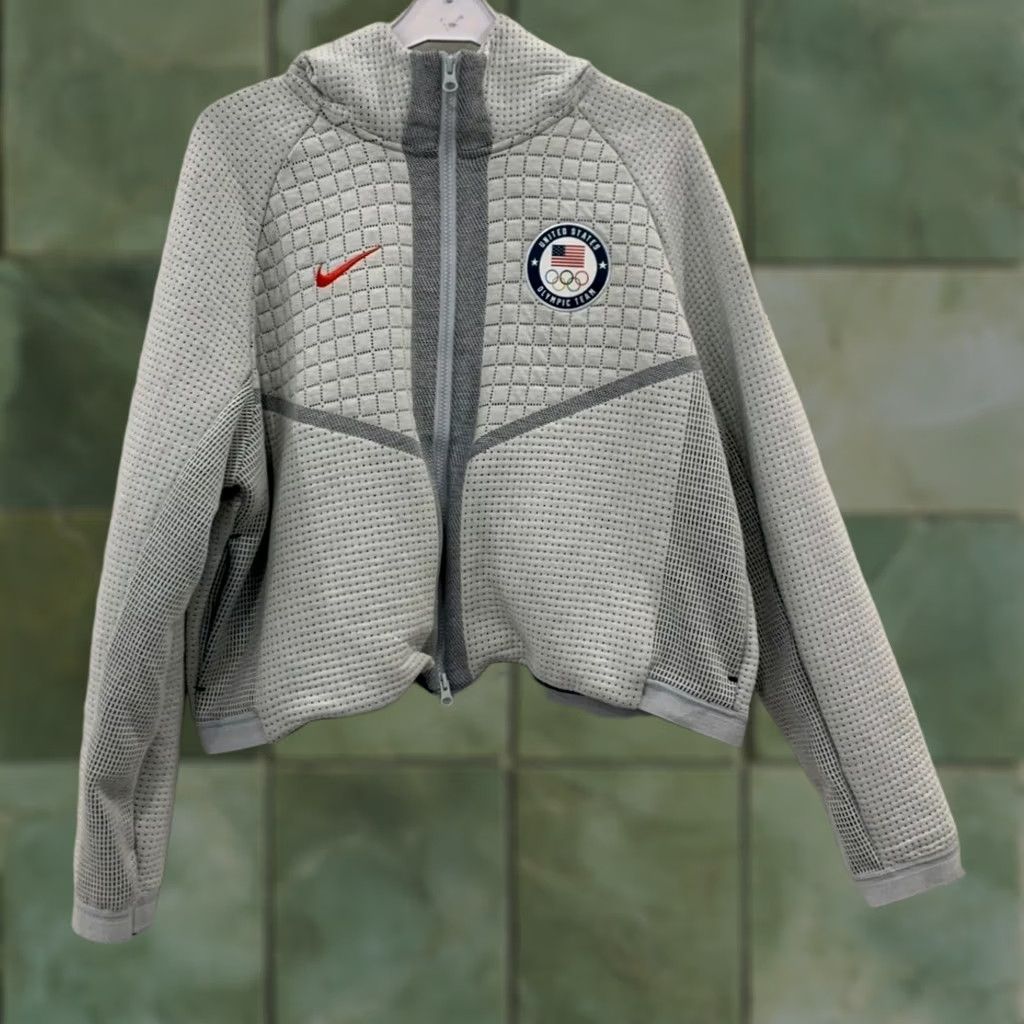 Nike Nike Tech Pack Team USA Olympic Medal Stand Jacket Hoodie Unisex L CT2582-043#rm Size US L / EU 52-54 / 3 - 1 Thumbnail