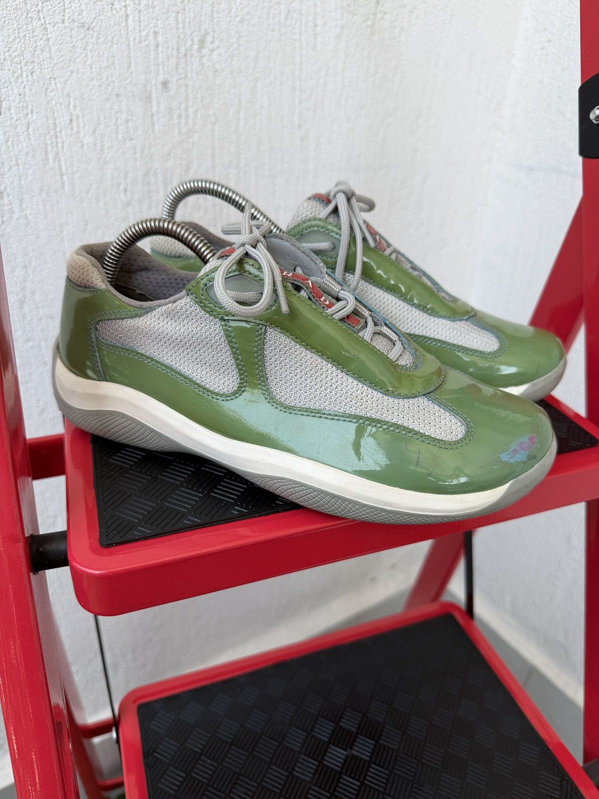 Prada America cup patent leather trainers Size US 8 / IT 38 - 3 Thumbnail