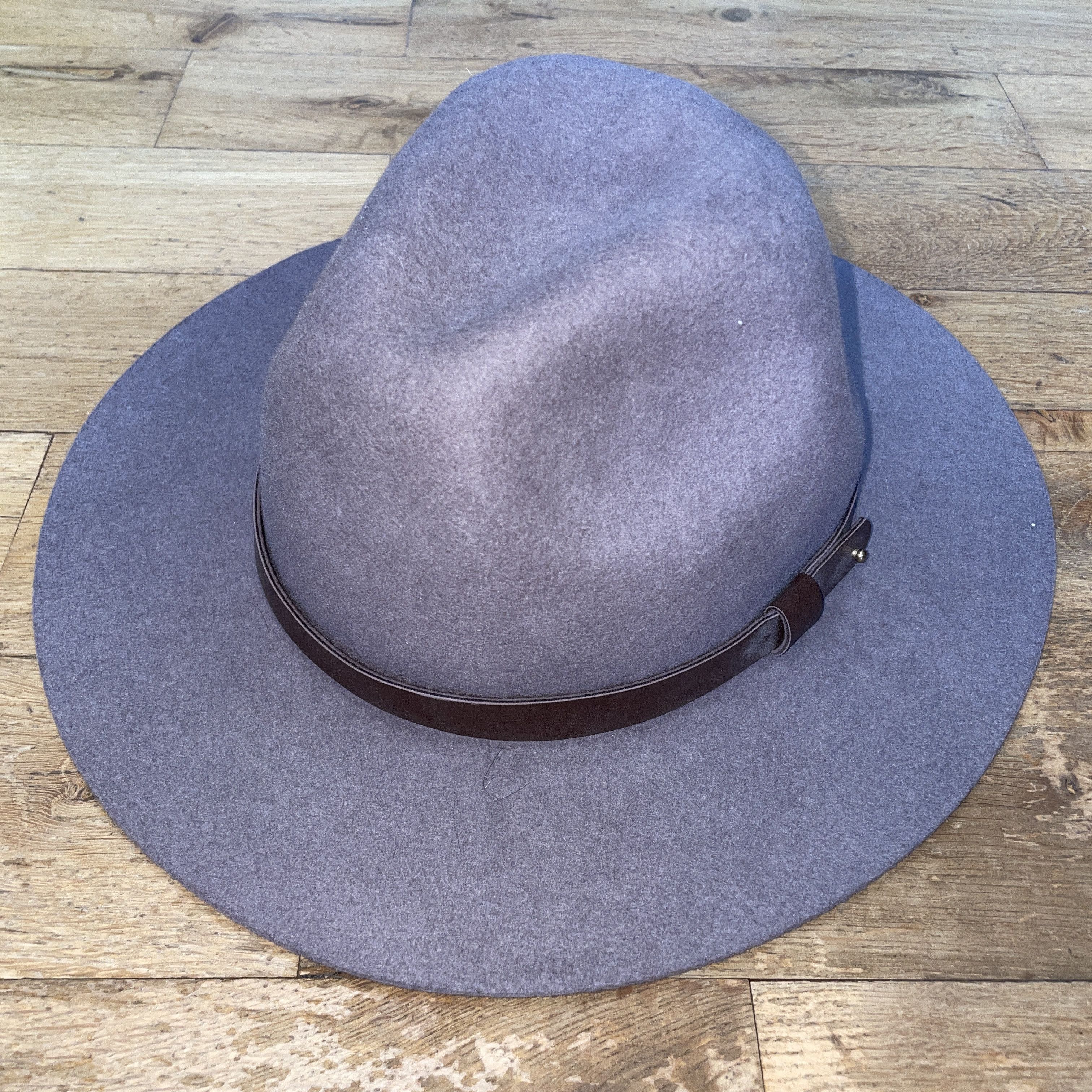 H&M H&M FASHIONABLE ELEGANT WOMEN'S HAT Size 56/M Size ONE SIZE - 1 Thumbnail