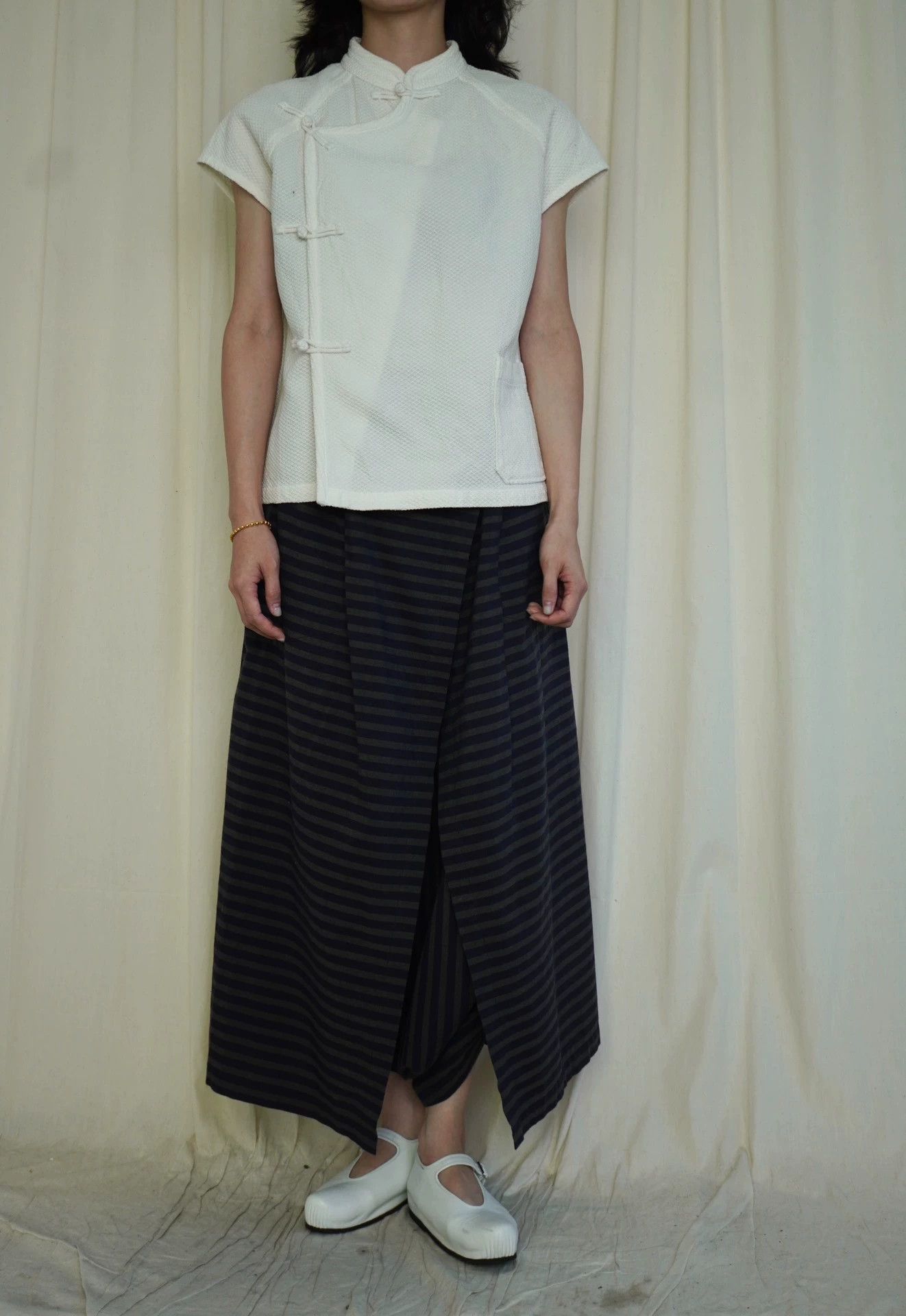 Issey Miyake Issey Miyake 1990s Plantation Chinese Top M Size M / US 6-8 / IT 42-44 - 3 Thumbnail
