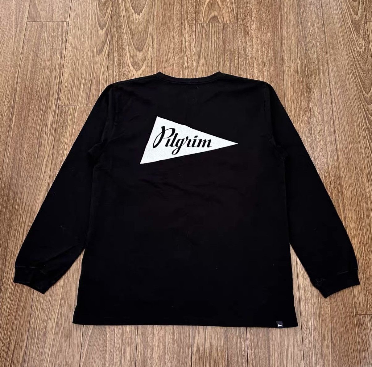 Pilgrim Surf + Supply Pilgrim Surf+Supply / Pennant Print Tee Size US L / EU 52-54 / 3 - 2 Thumbnail