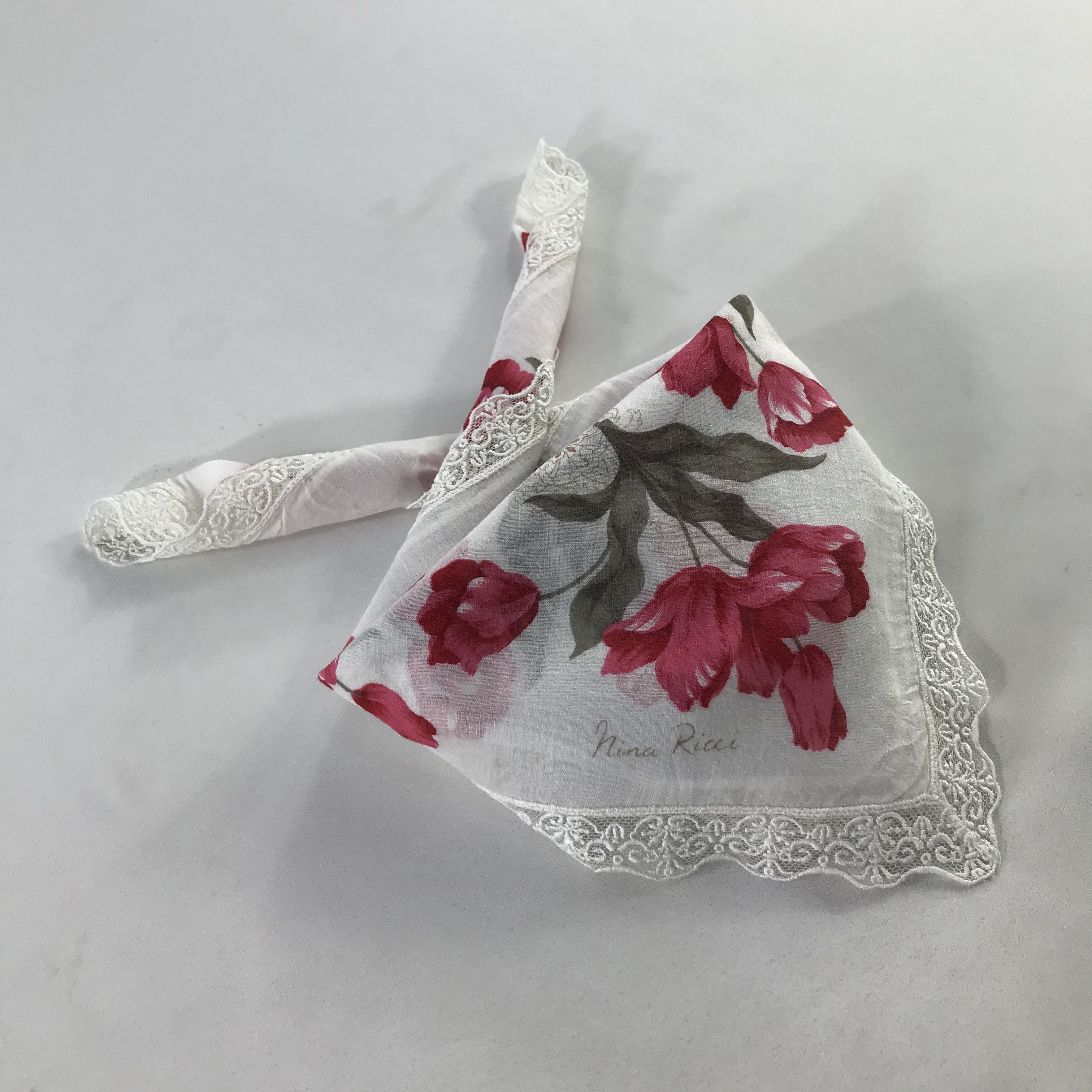 Nina Ricci × Vintage Nina Ricci Bandana / Handkerchief / Neckerchief - S1020 Size ONE SIZE - 4 Thumbnail