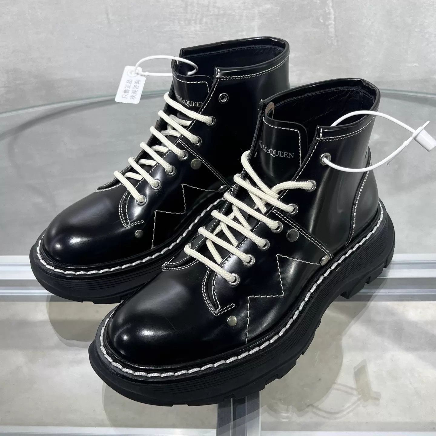 Alexander McQueen Alexander McQueen Tread black boots new with box 35 EU Size US 4.5 / IT 34.5 - 2 Thumbnail
