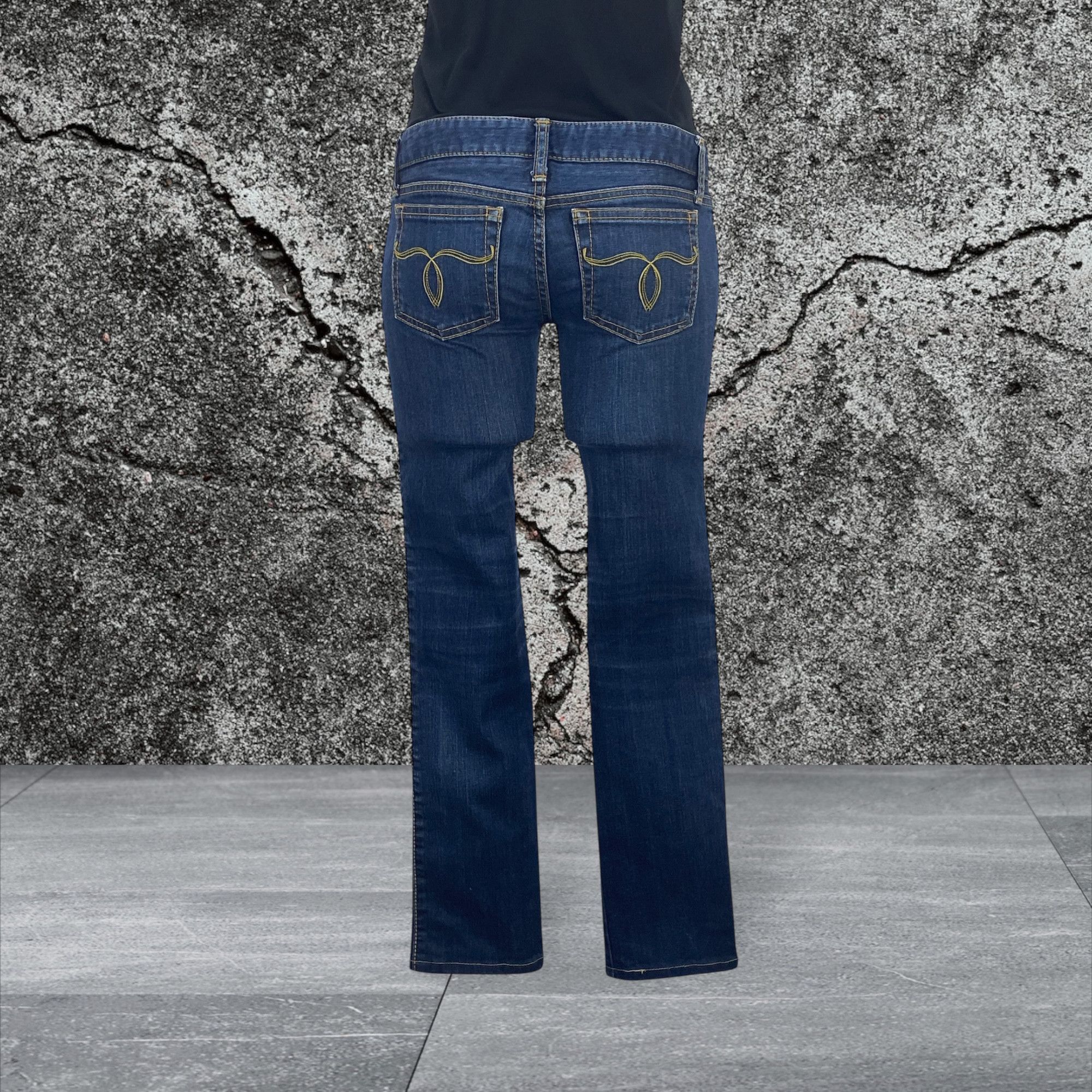 Japanese Brand Skinny Jeans Low Rise Women Jeans Size 26" / US 2 / IT 38 - 1 Thumbnail