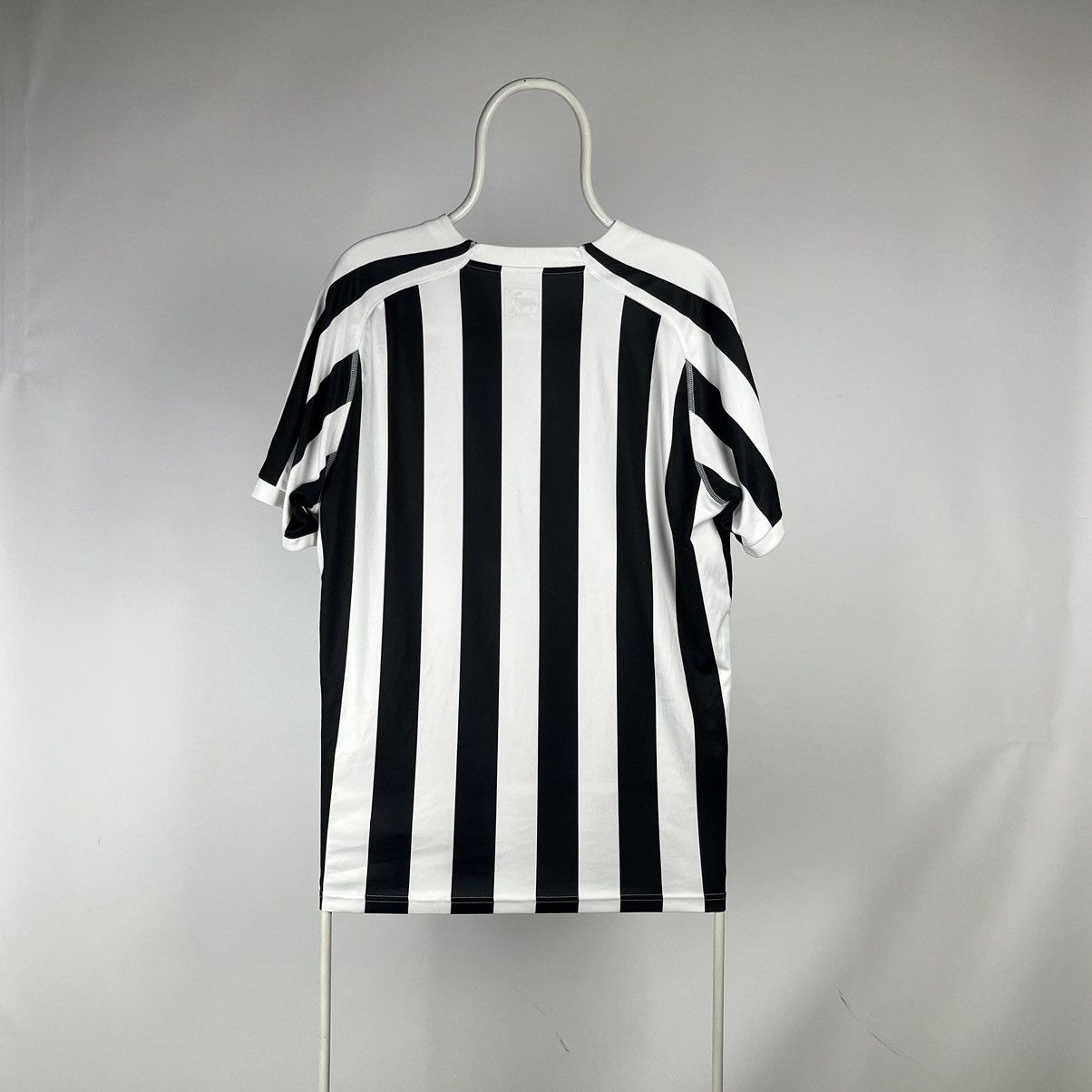 Puma Puma Newcastle united home jersey 2018/19 size XLarge Size US XL / EU 56 / 4 - 2 Thumbnail