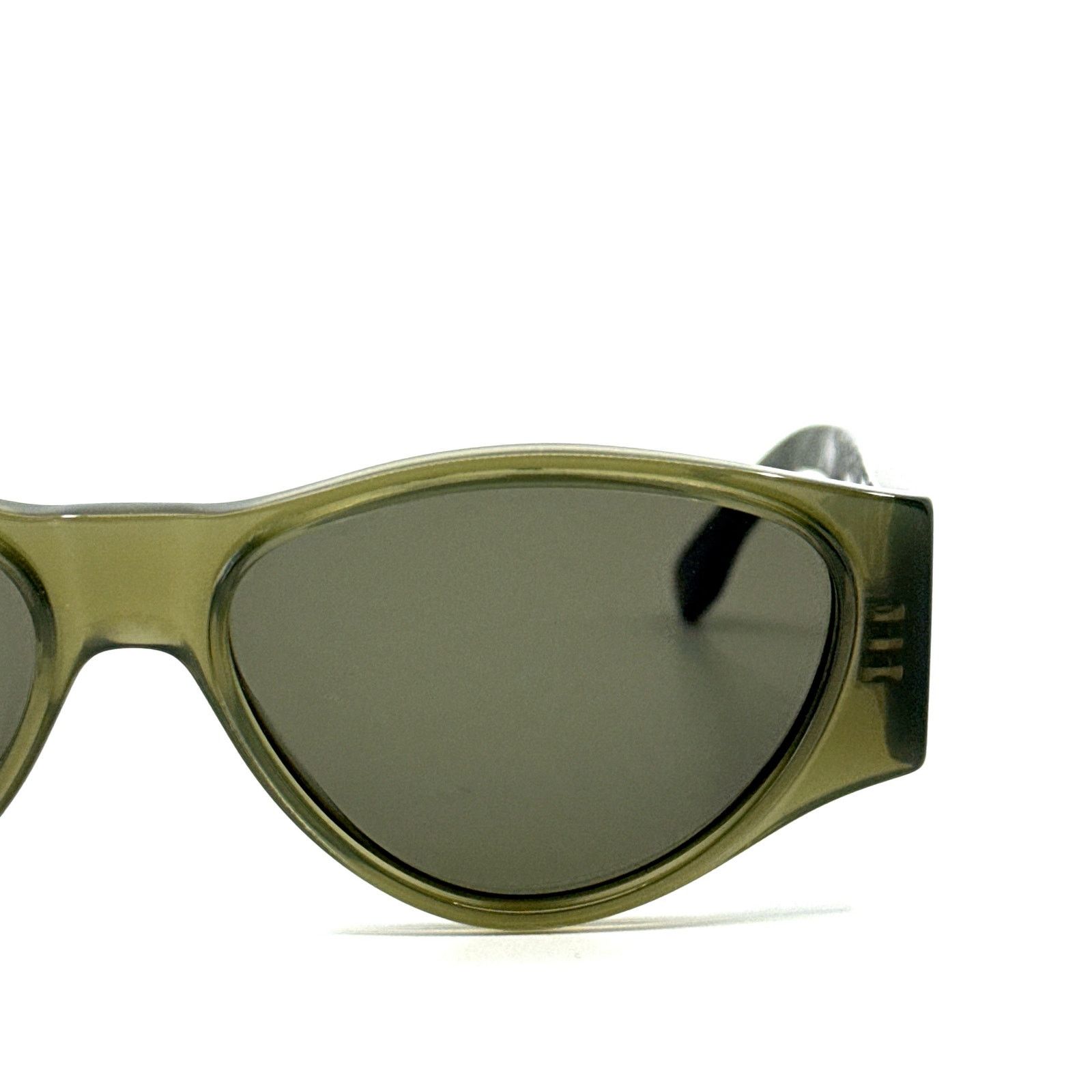 Fendi New, FENDI Sunglasses FE40158I 96N Authentic Size ONE SIZE - 5 Thumbnail