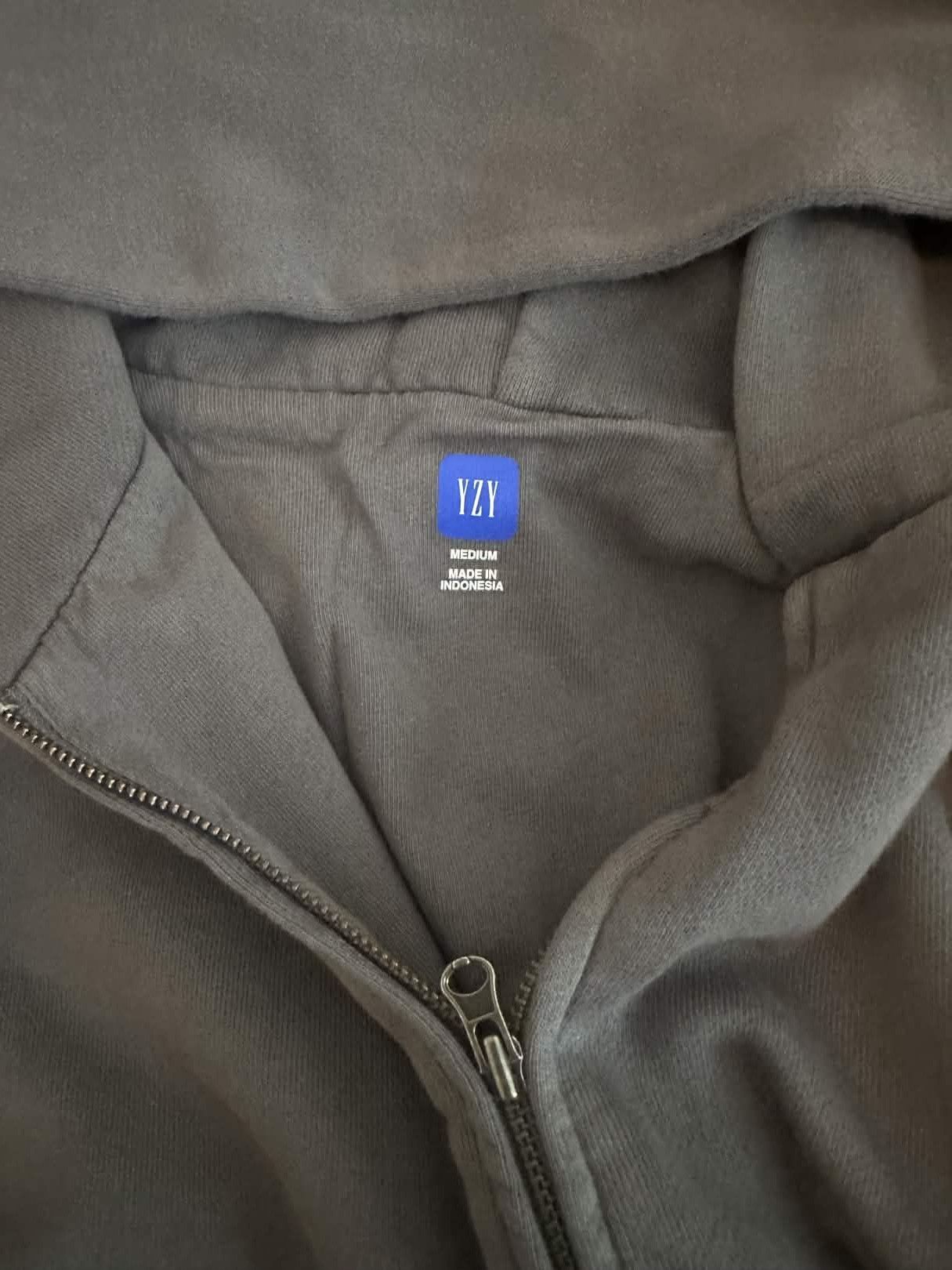 Balenciaga × Gap × Yeezy UNRELEASED ZIP-UP HOODIE Size US M / EU 48-50 / 2 - 2 Thumbnail