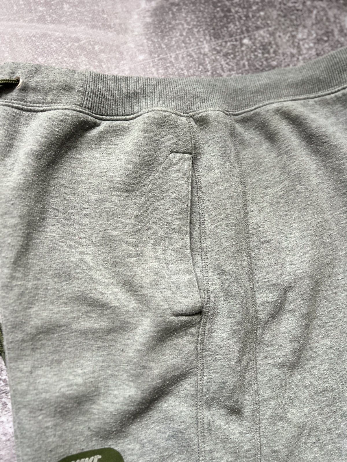 Nike Y2K Baggy Nike Sweatpants, tony hawk shorts, sims trunks Size 38 - 4 Thumbnail