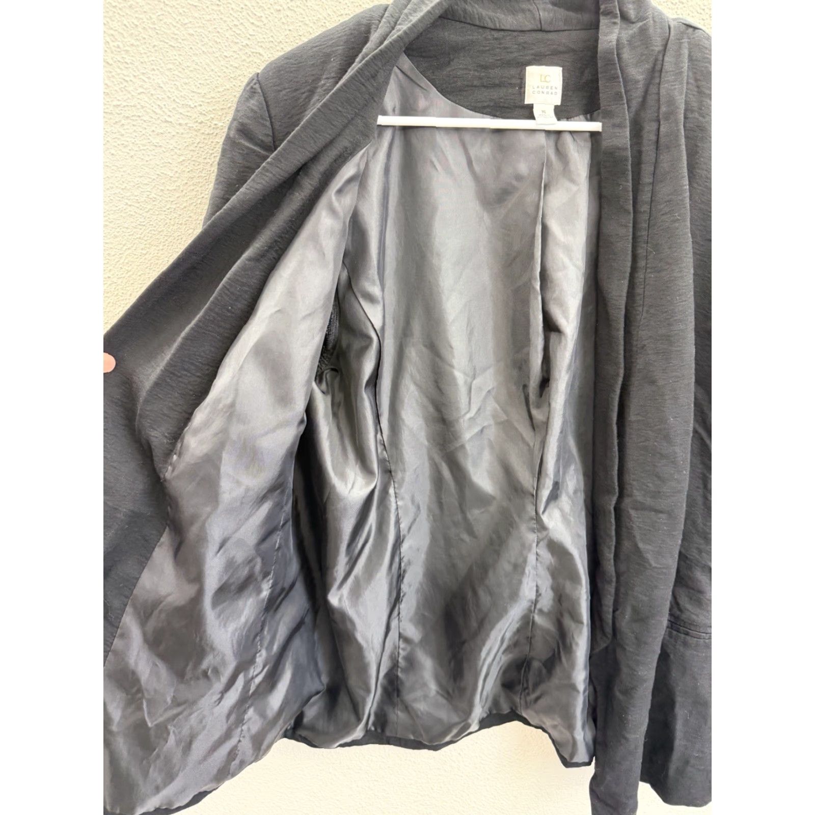 Vintage LC Lauren Conrad Blazer Size 16 Black 3/4 Sleeve Open Front Lined Womens Regular Jacket Size XXL / US 16-18 / IT 52-54 - 4 Thumbnail