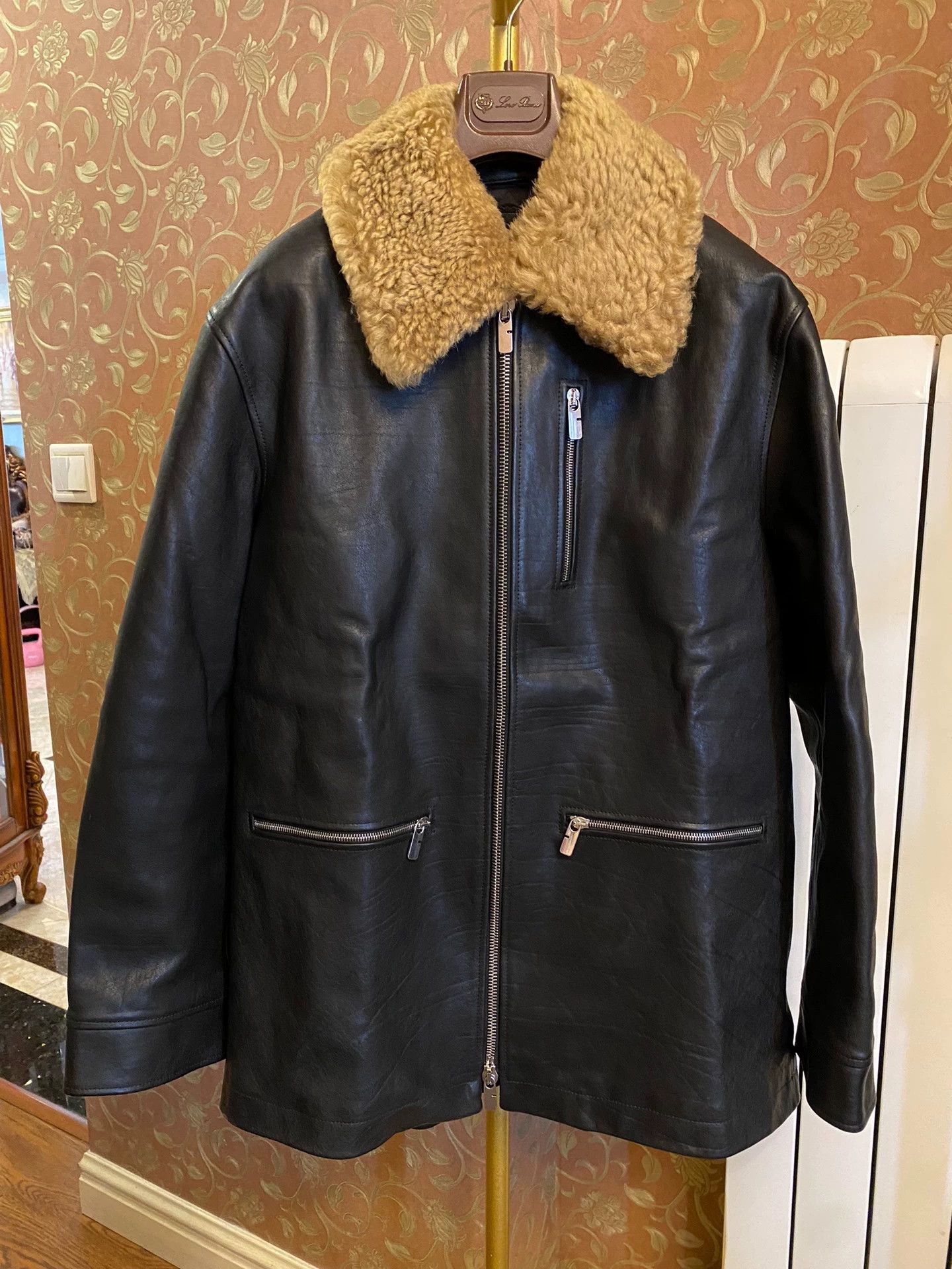 Burberry Burberry Calfskin Motorcycle Fur Collar Jacket Size US M / EU 48-50 / 2 - 1 Thumbnail