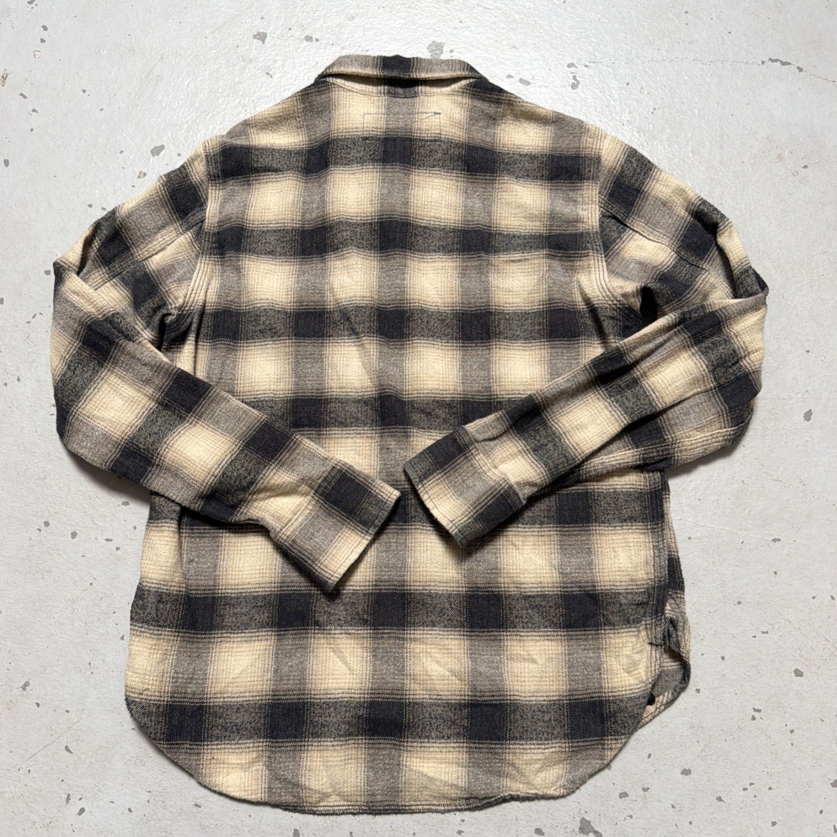 Rogue Territory Rogue Territory BM Brushed Plaid Snap Button Shirt Ombré Shadow Made USA M Shirt Mens Size US M / EU 48-50 / 2 - 6 Thumbnail