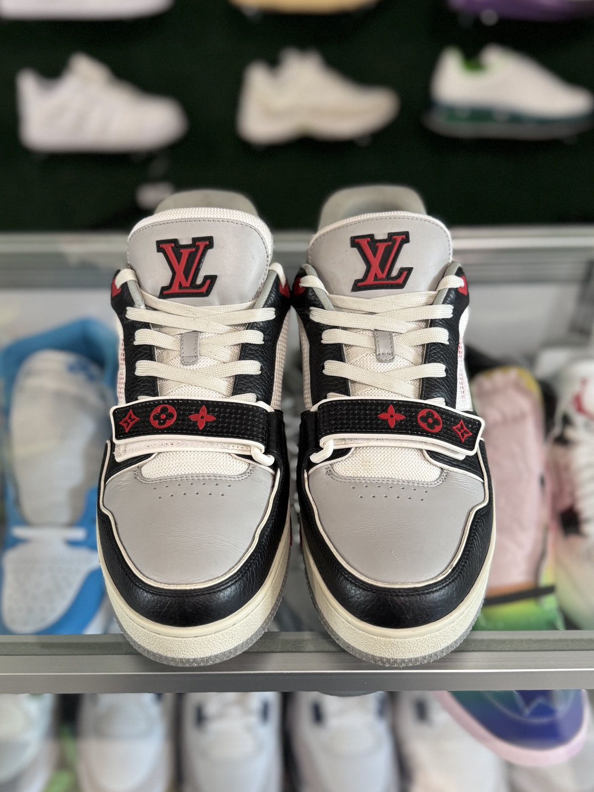 Louis Vuitton Louis Vuitton Trainer Strap Black Grey Red 1AC4ZU Size US 10 / EU 43 - 3 Thumbnail