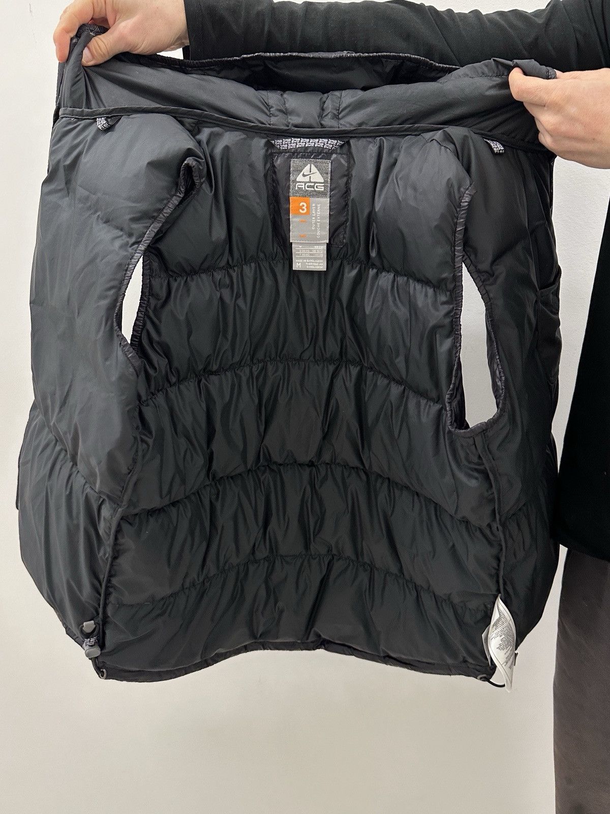 Nike DDP Vintage 2000s Nike ACG Layer 3 Down Puffer Vest Womens Size M / US 6-8 / IT 42-44 - 8 Thumbnail